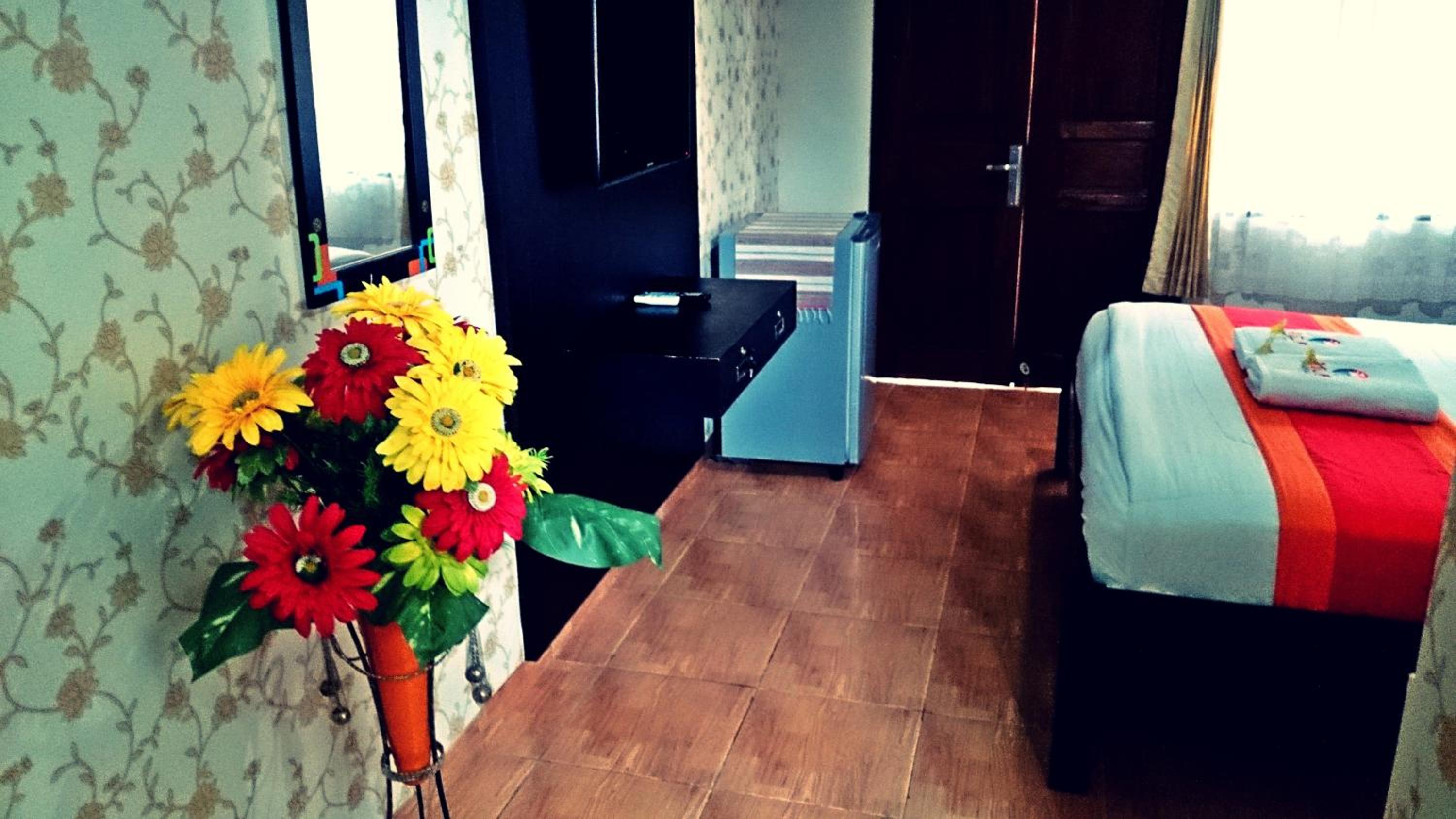 Agus Beach Inn