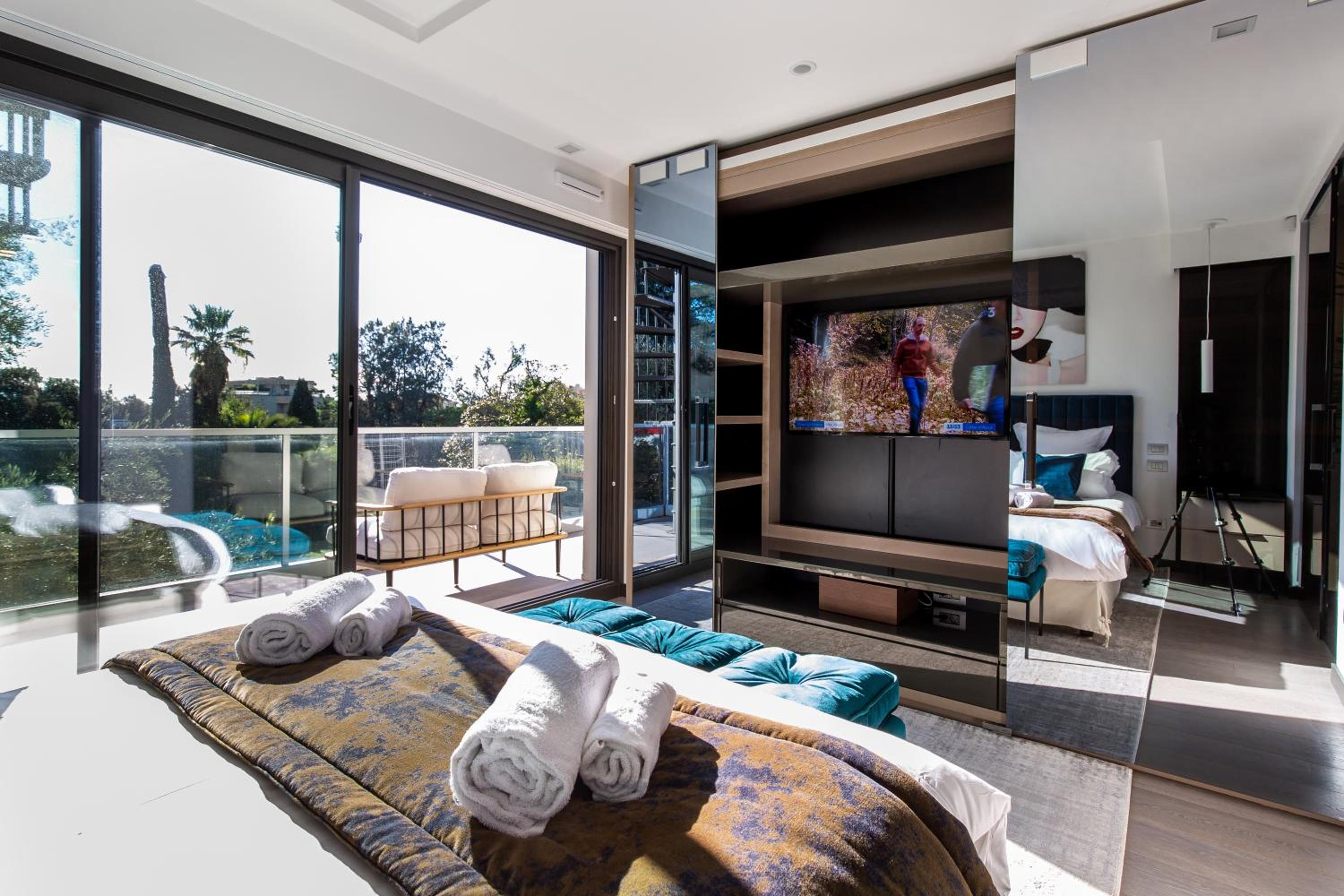 Luxury Apartments Jardins d'ARLIAS by Sweett