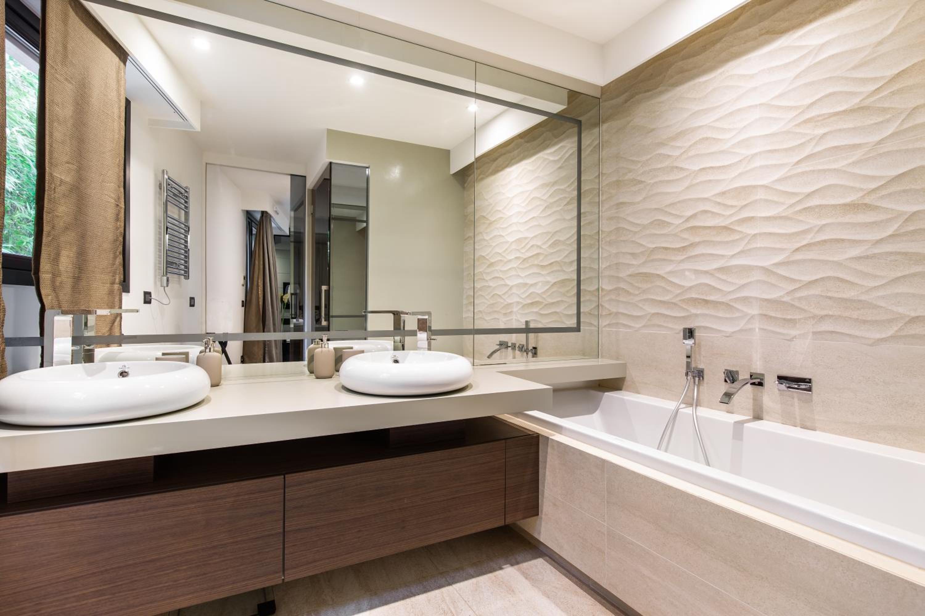 Luxury Apartments Jardins d'ARLIAS by Sweett