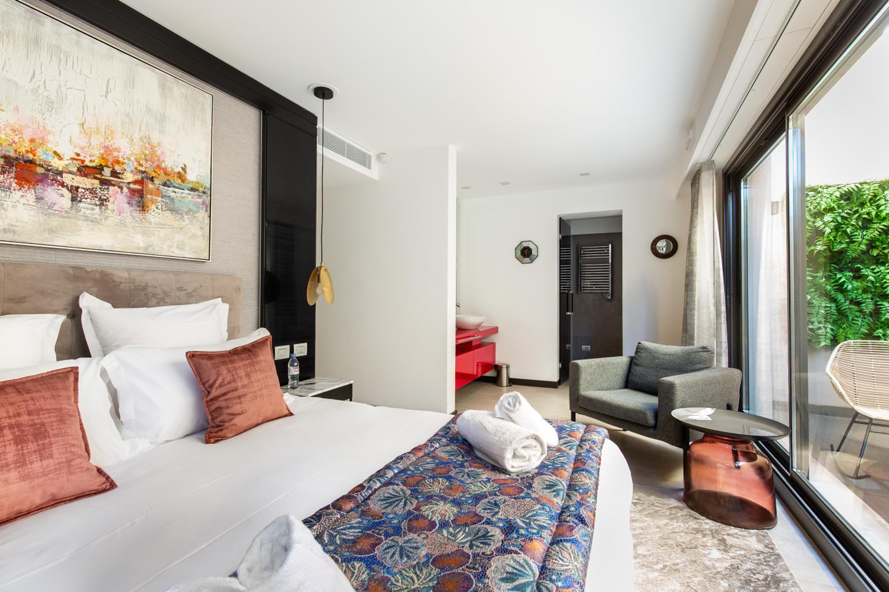 Luxury Apartments Jardins d'ARLIAS by Sweett