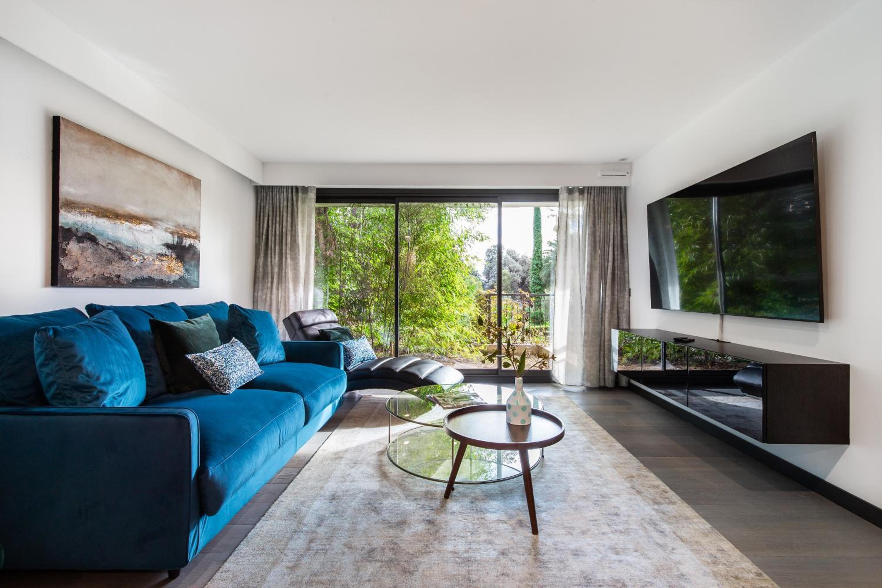 Luxury Apartments Jardins d'ARLIAS by Sweett