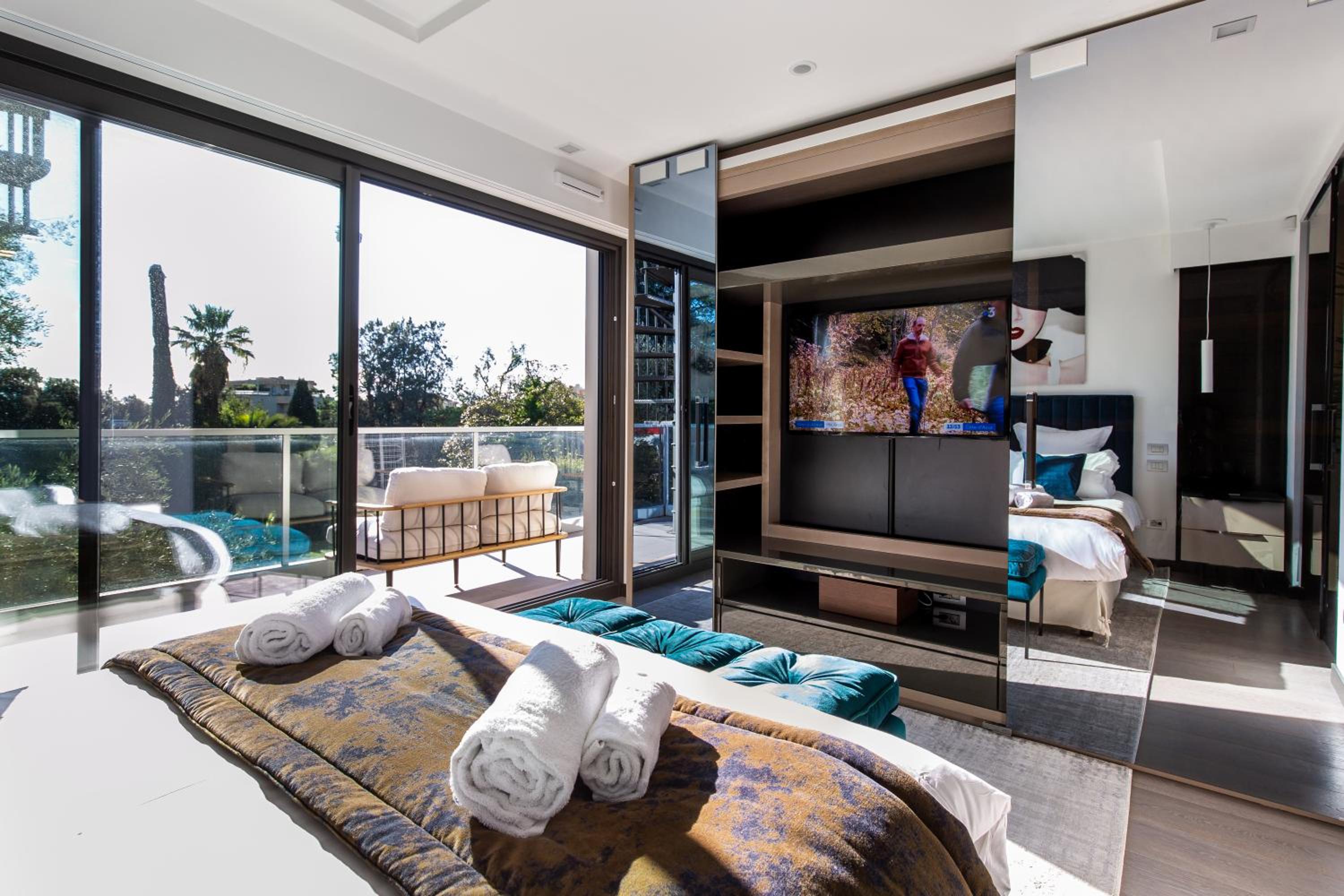 Luxury Apartments Jardins d'ARLIAS by Sweett