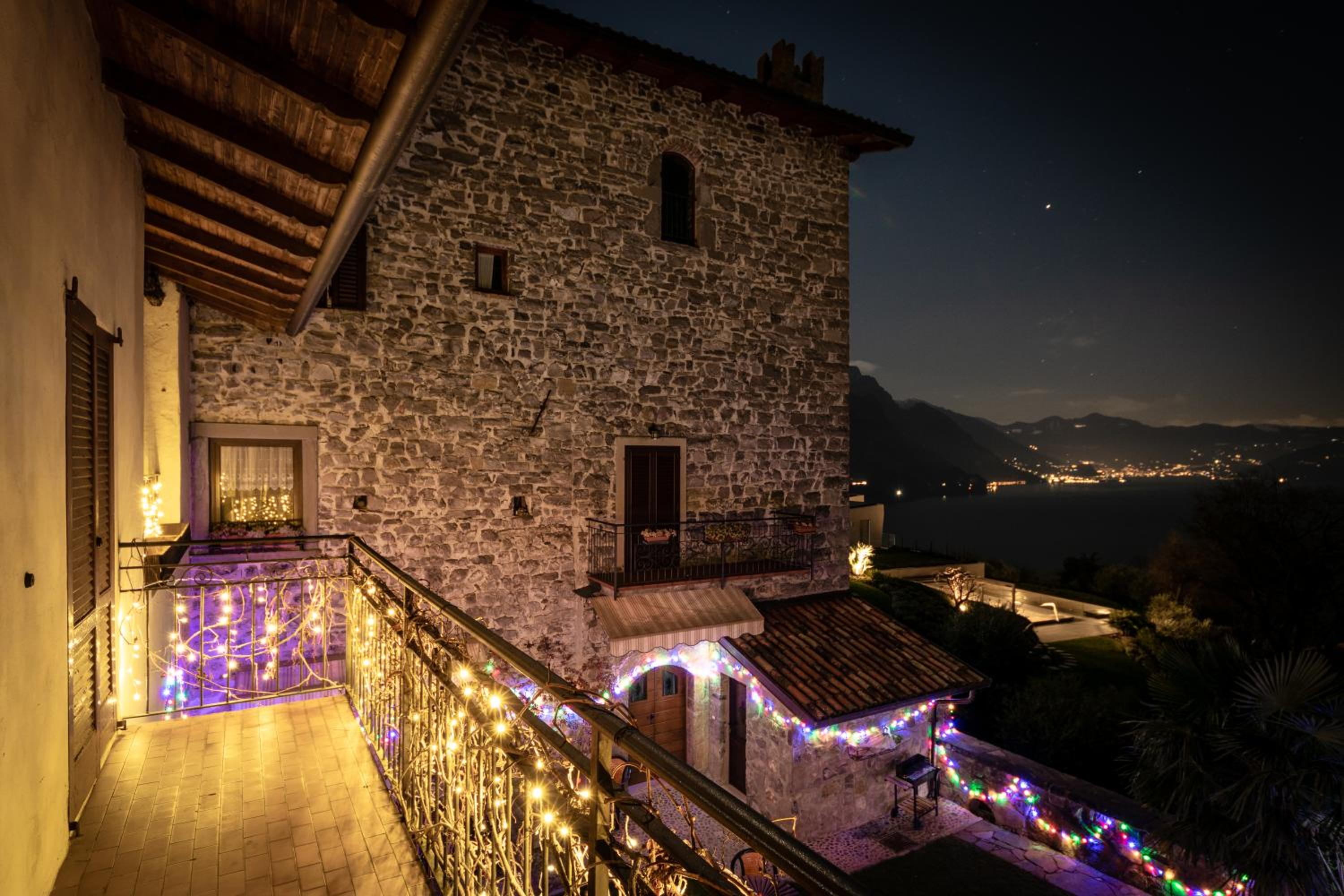 Castello di Zorzino Iseo lake