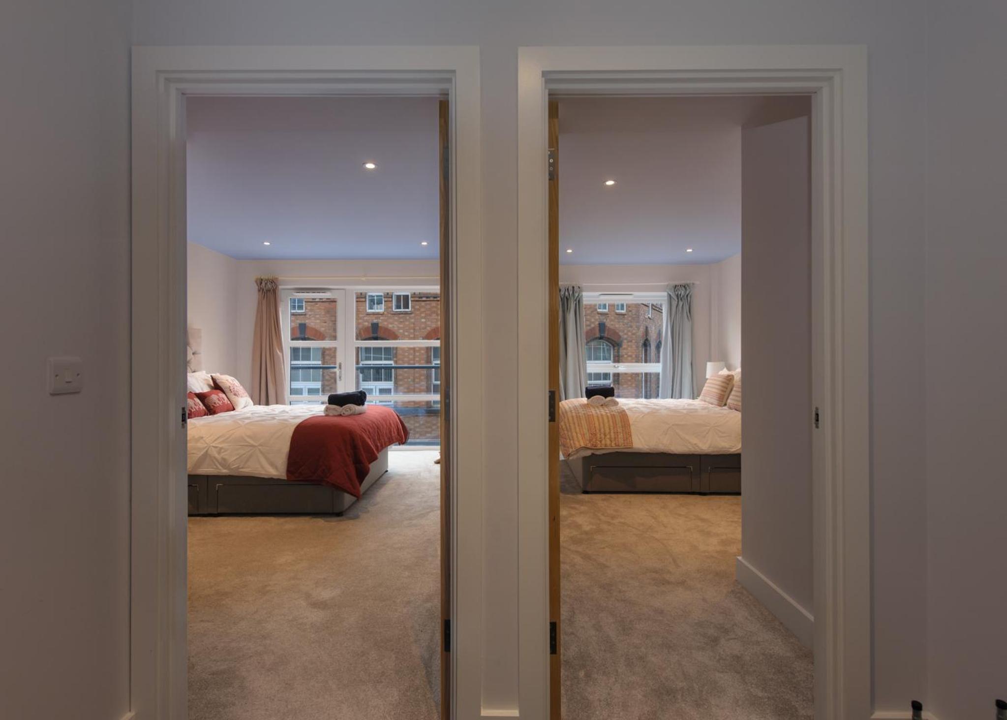 Gorgeous Spacious 2 Bed 2 Bath Apartment view 5