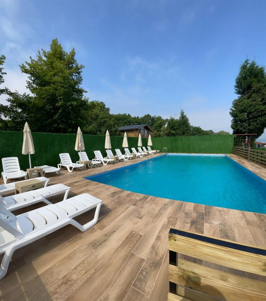 SAPANCA KIYI BUNGALOV&CAFE