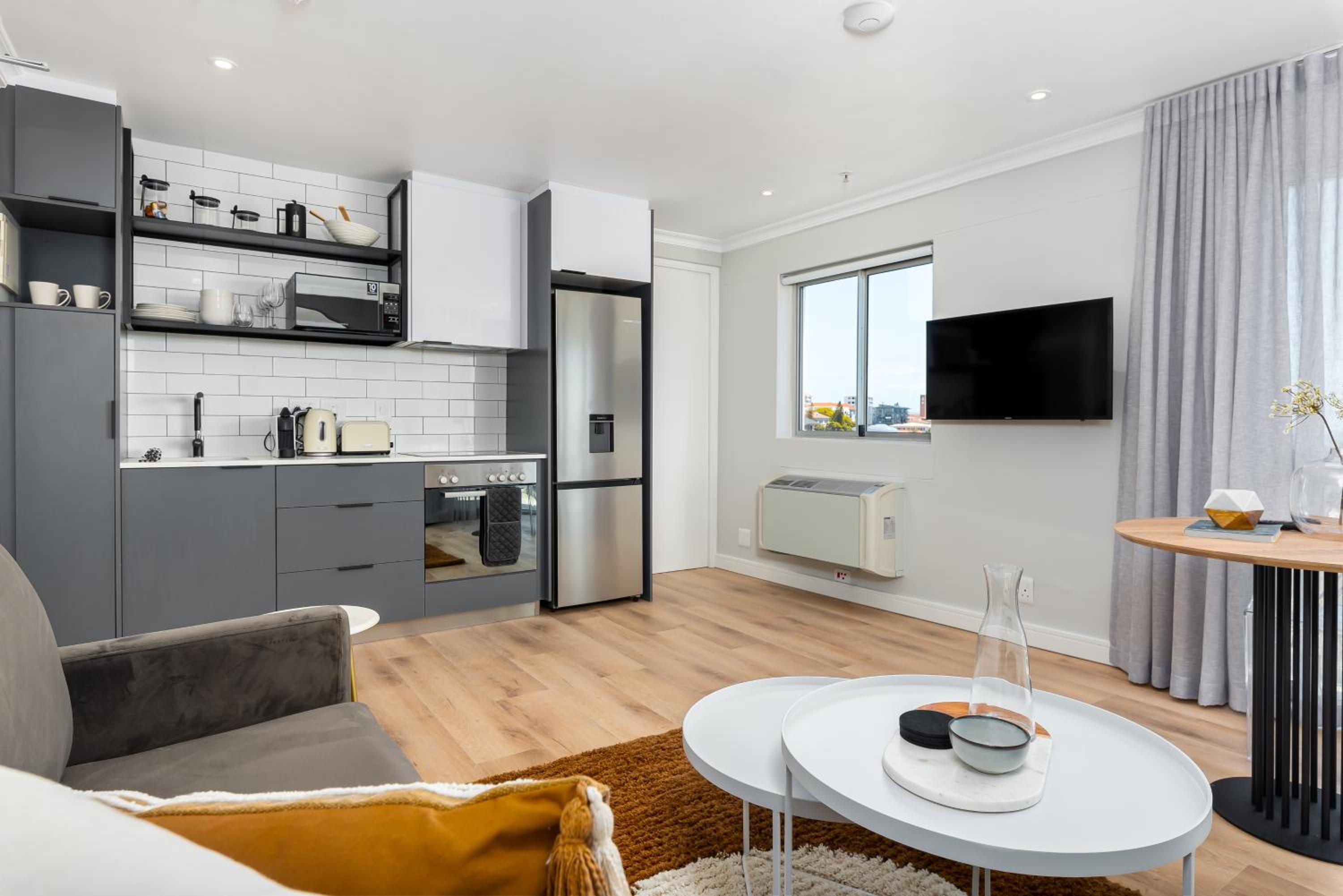 Point Break Luxury Apartments photo 193 of 255