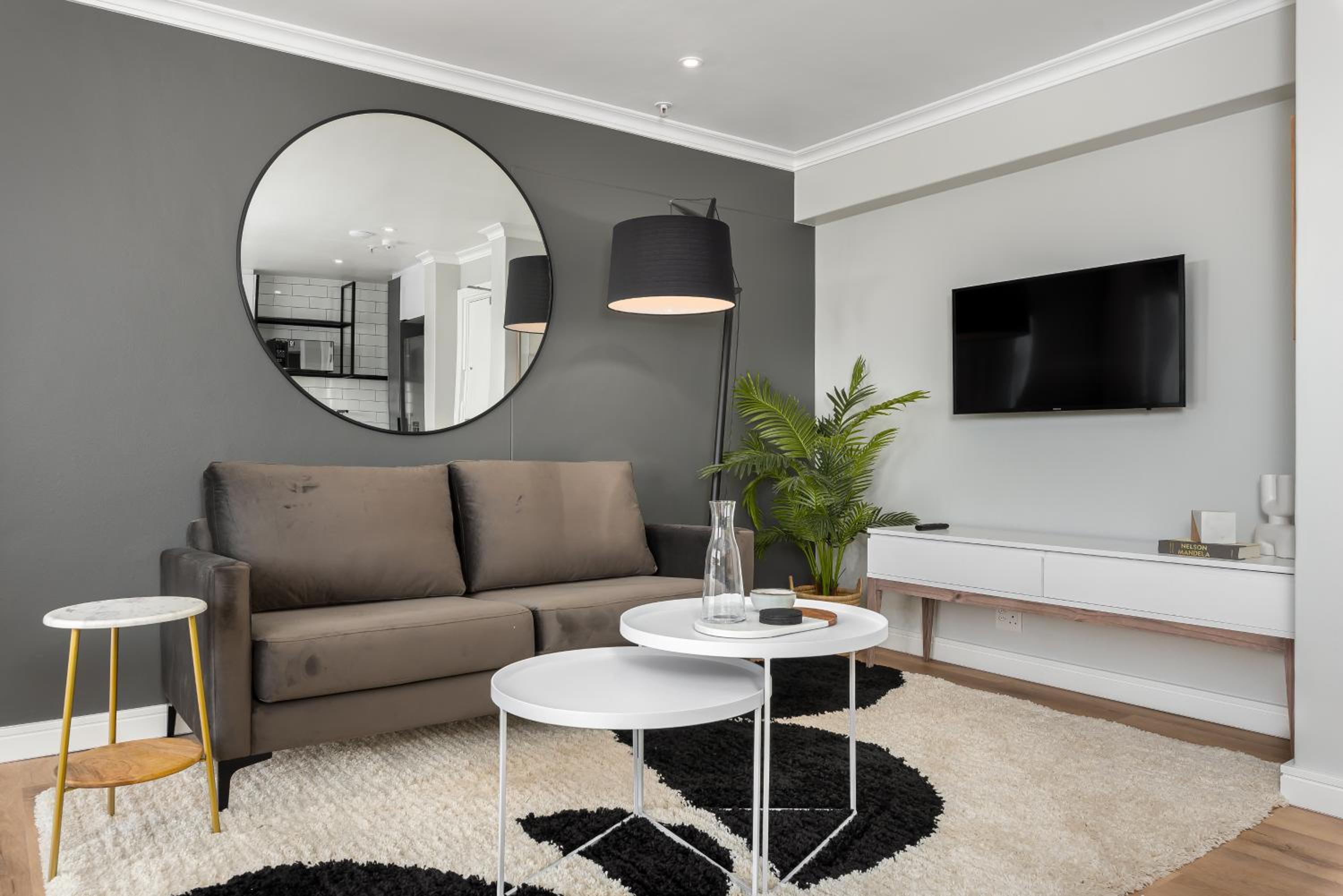 Point Break Luxury Apartments photo 126 of 255