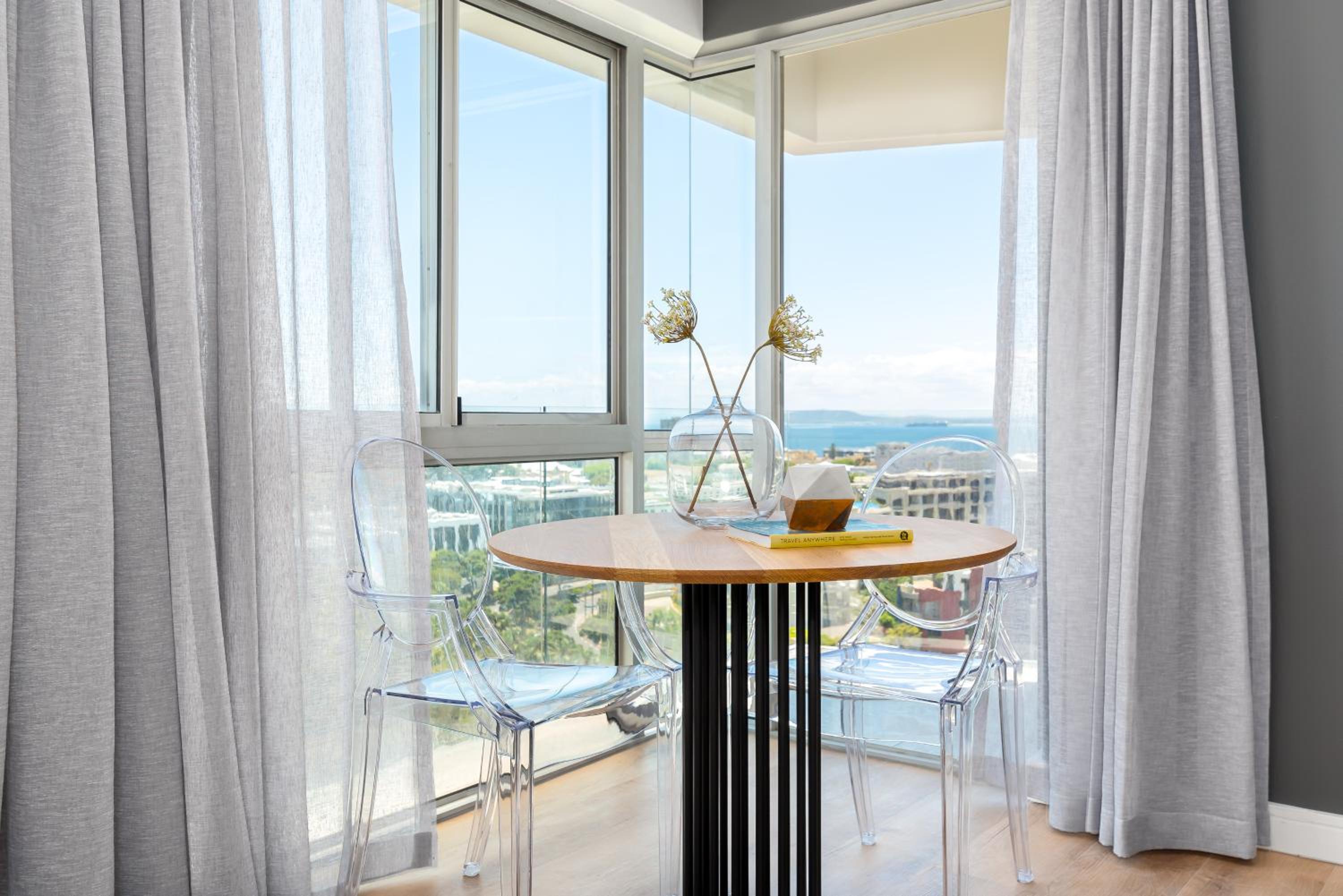 Point Break Luxury Apartments photo 173 of 255