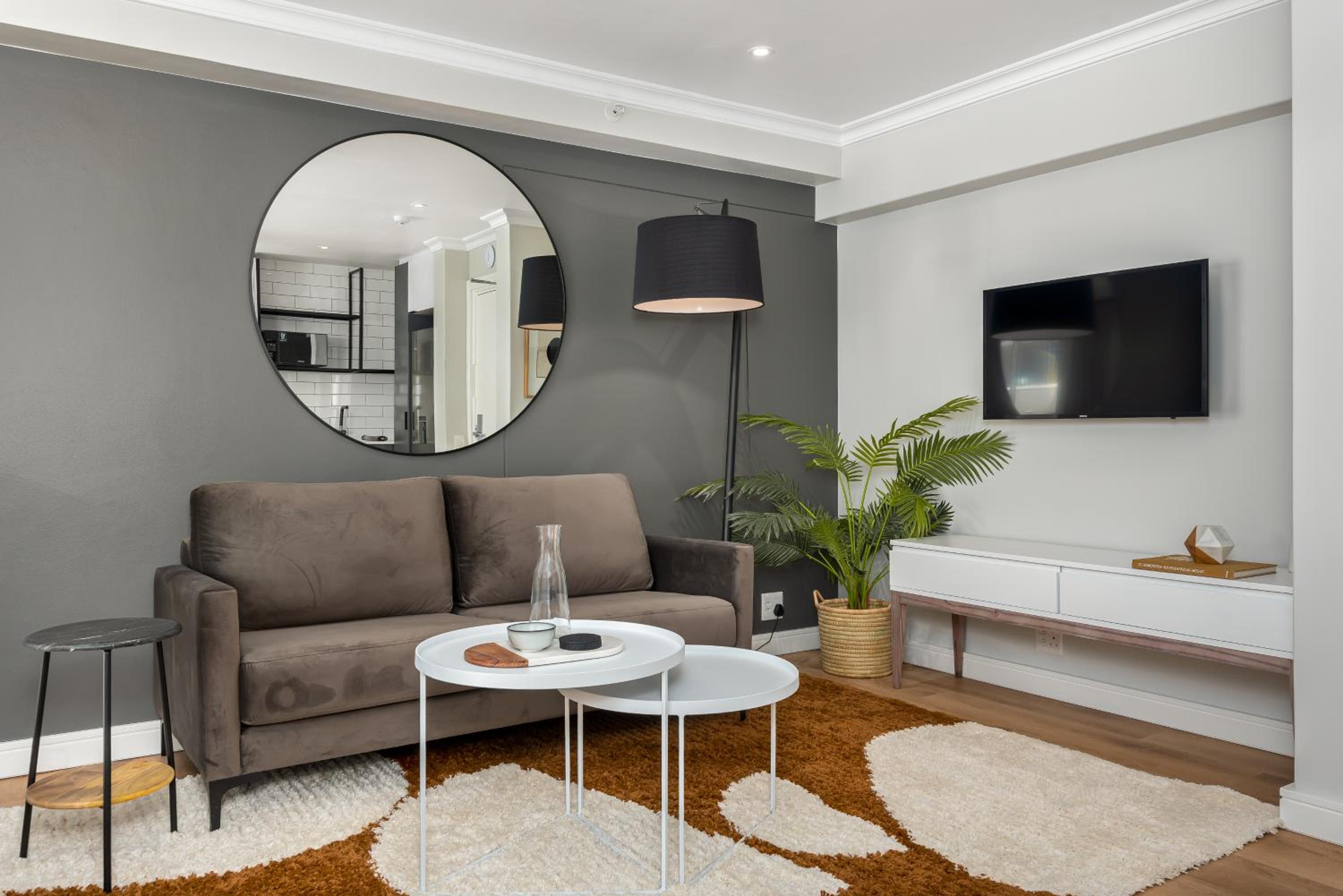 Point Break Luxury Apartments photo 113 of 255