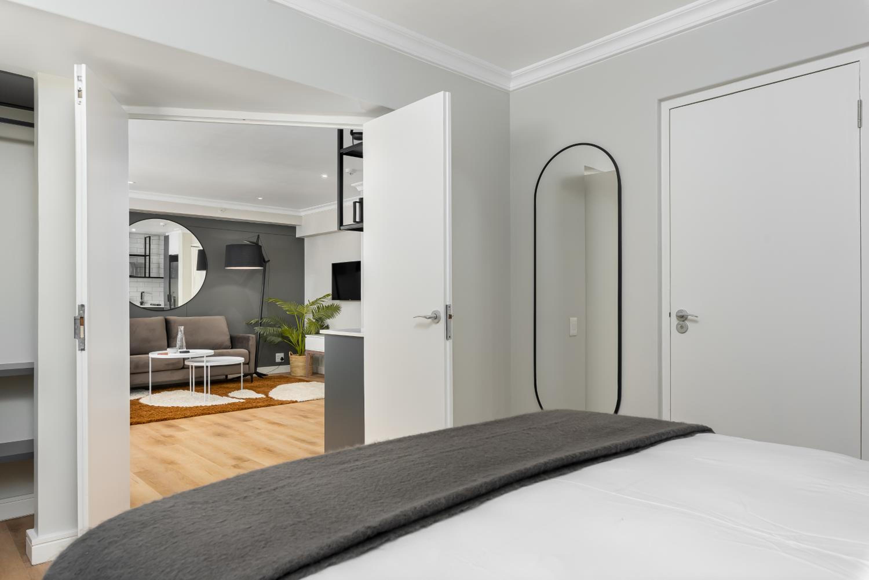 Point Break Luxury Apartments photo 118 of 255