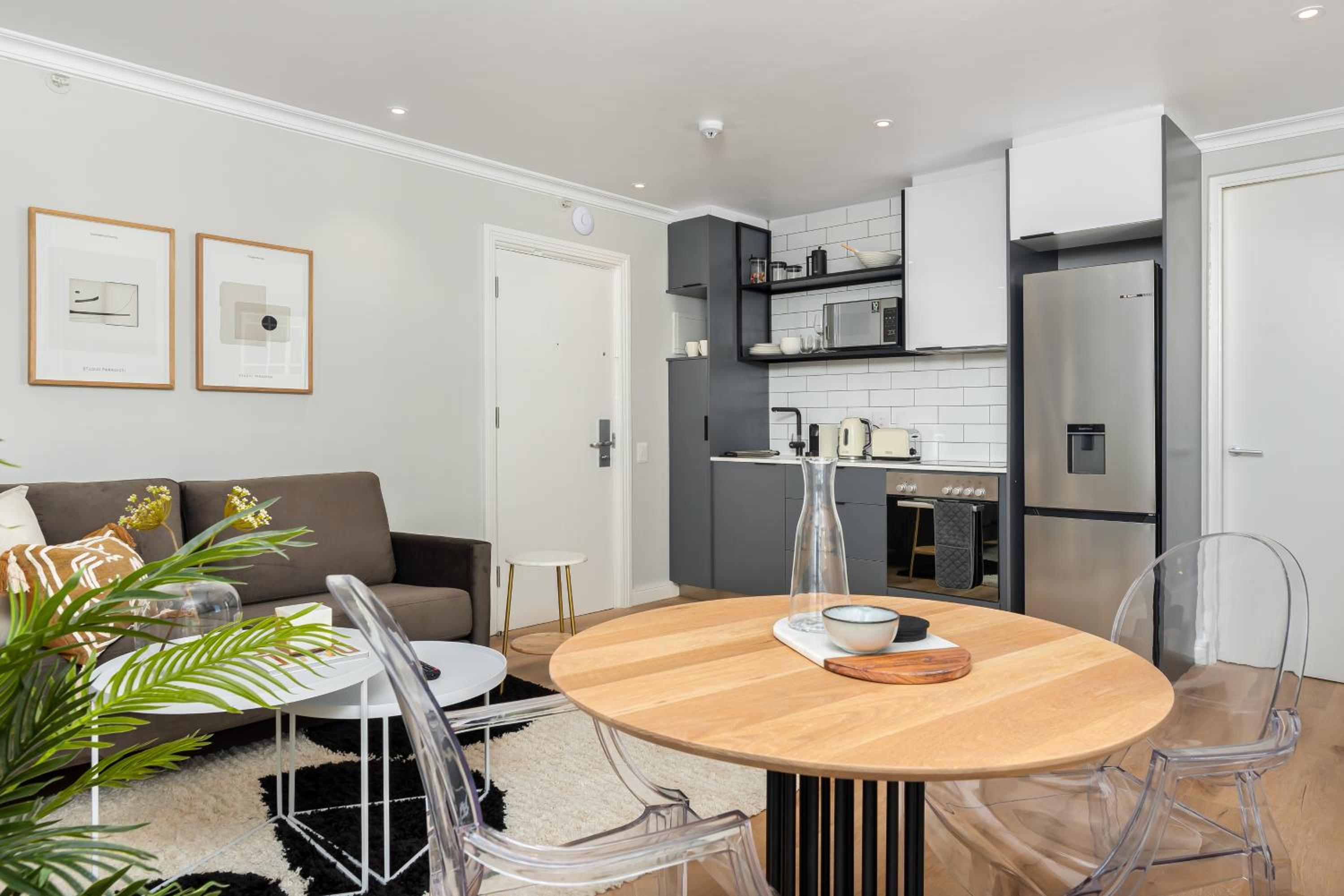 Point Break Luxury Apartments photo 135 of 255