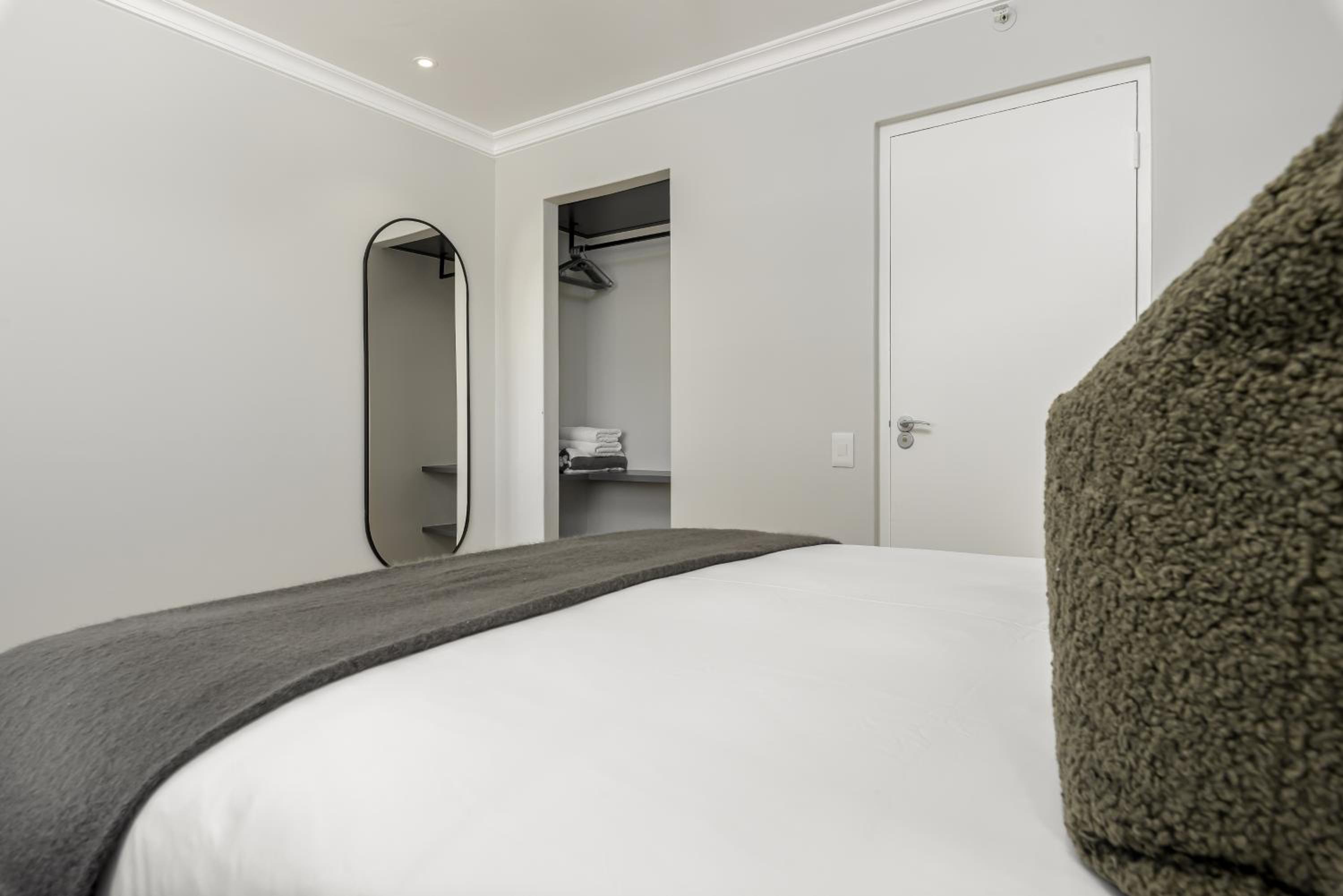 Point Break Luxury Apartments photo 161 of 255