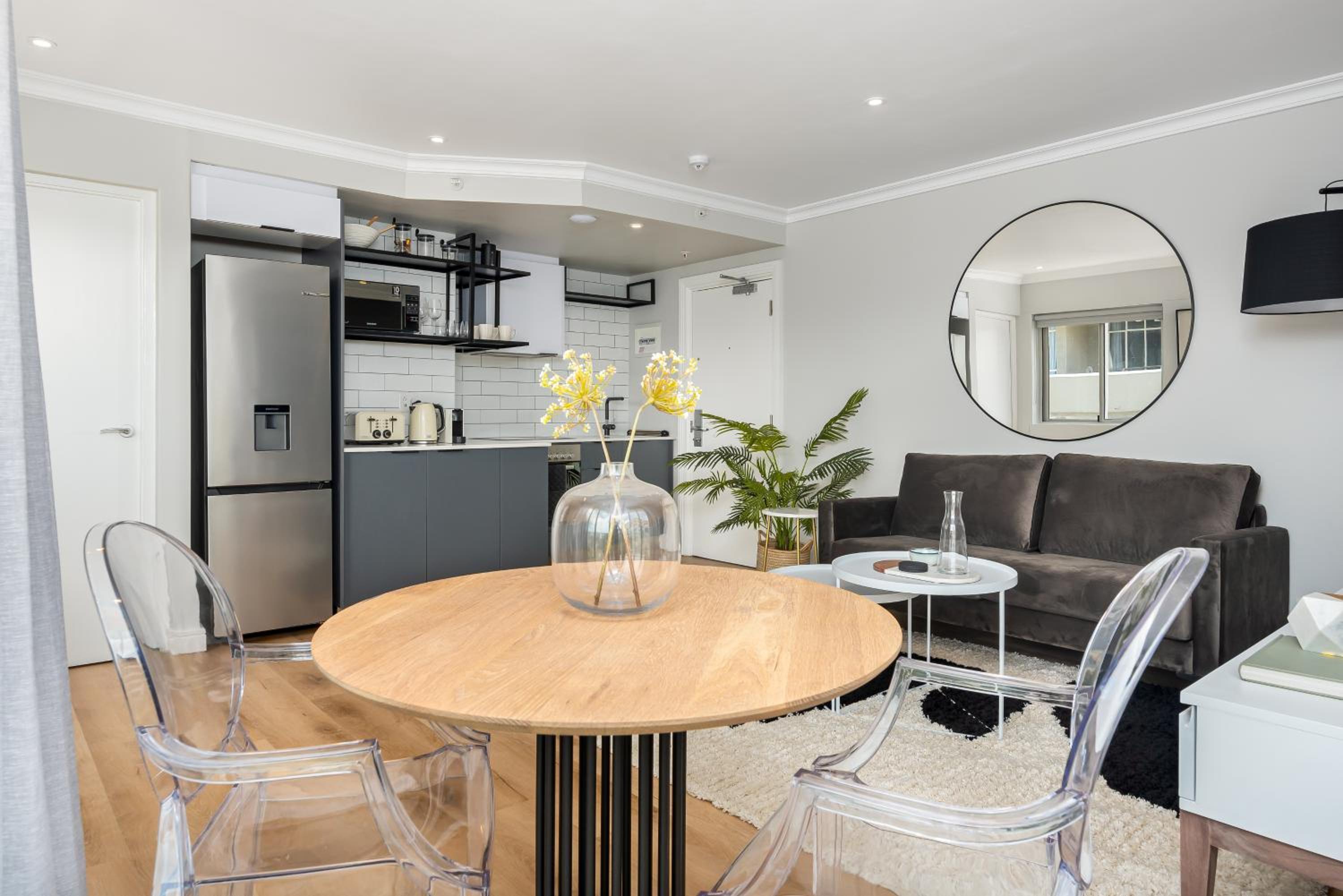 Point Break Luxury Apartments photo 234 of 255