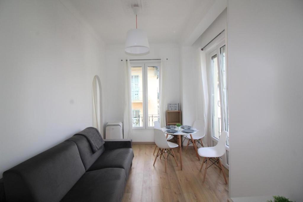 Nice Renting - NOTRE DAME - Cosy Loft Perfect View on the roofs photo 2