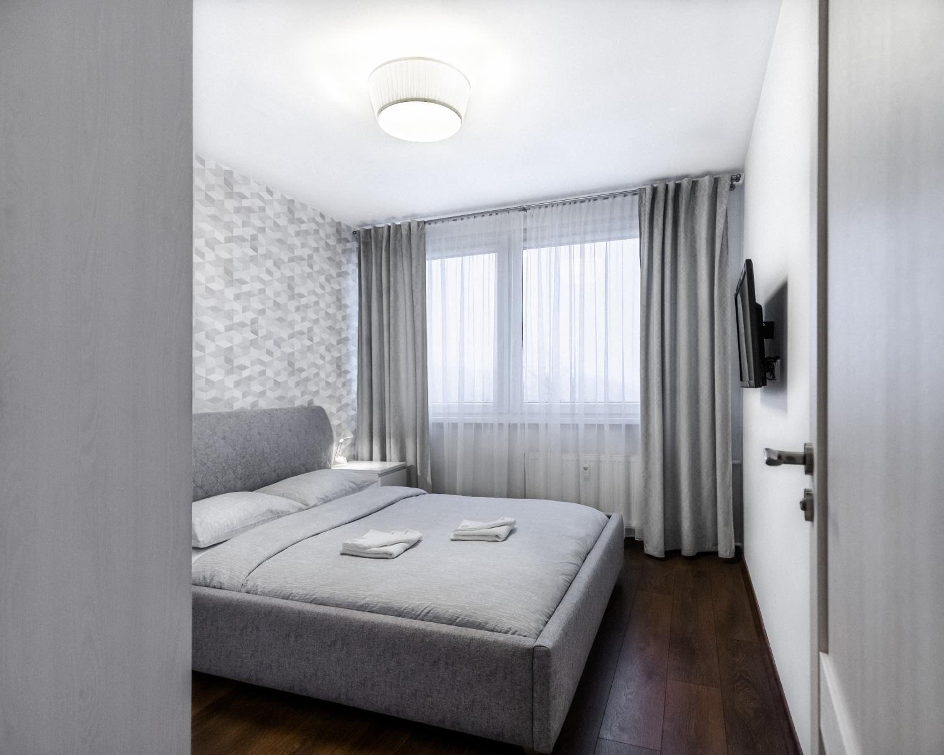 Peaceful apartment next to the park