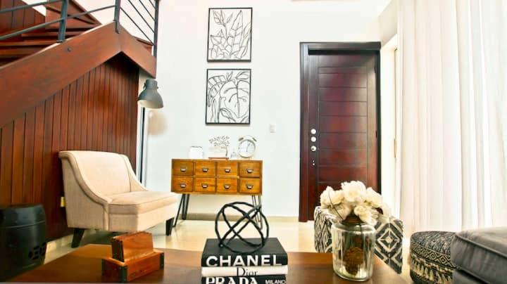 Nice Apartment in Santiago, Near Popular Places view 3