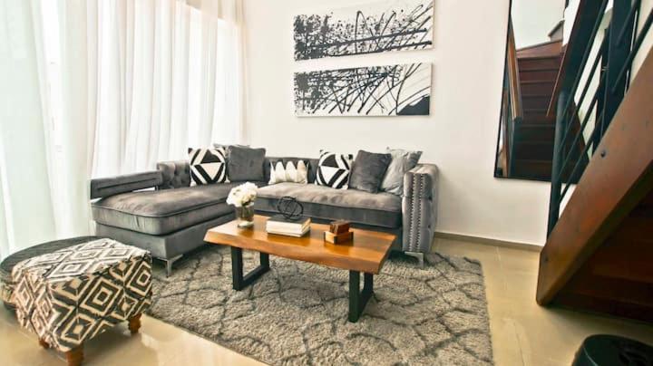 Nice Apartment in Santiago, Near Popular Places view 2