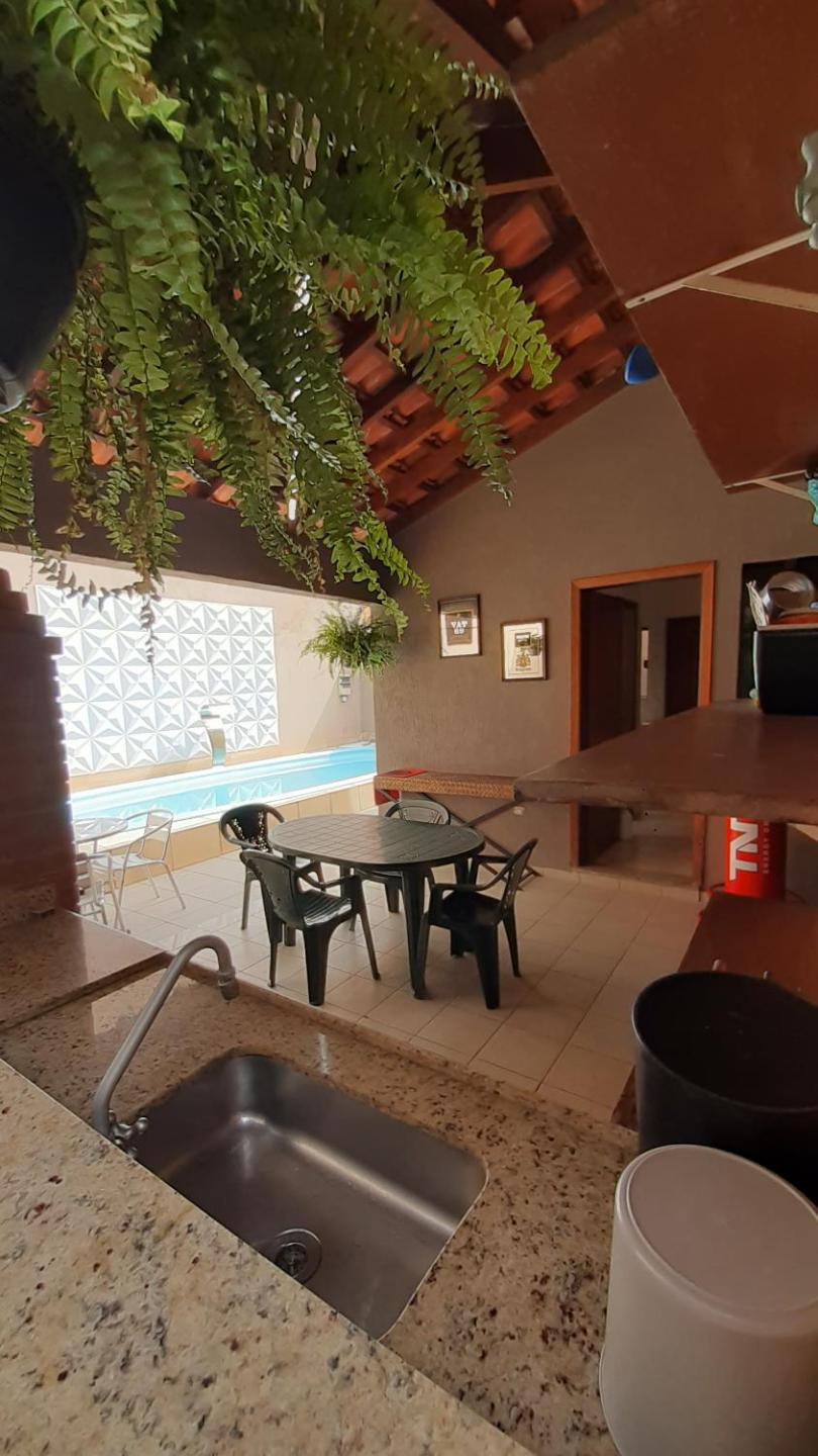 Casa na enseada 3 súite 50m praia