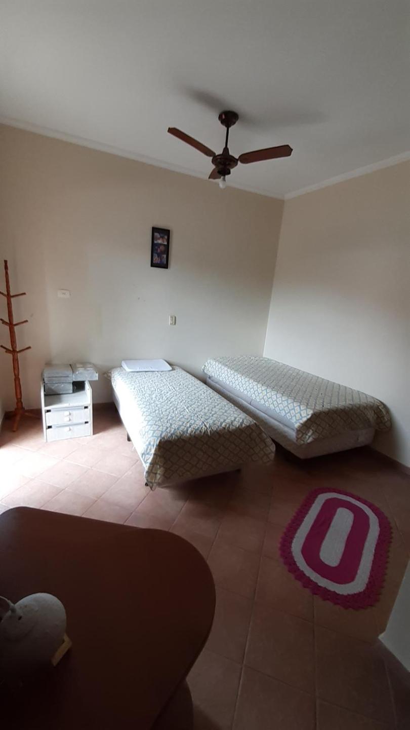 Casa na enseada 3 súite 50m praia