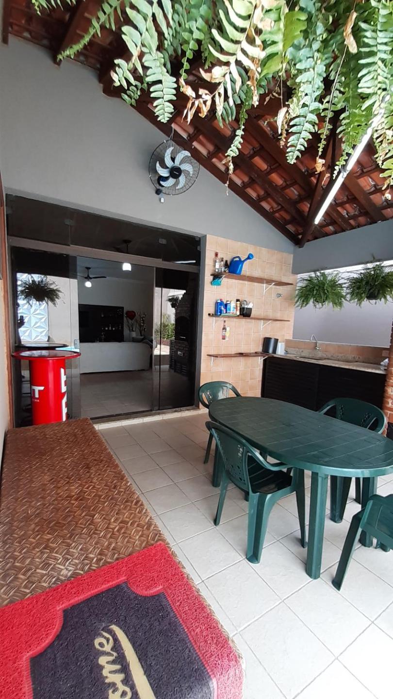 Casa na enseada 3 súite 50m praia