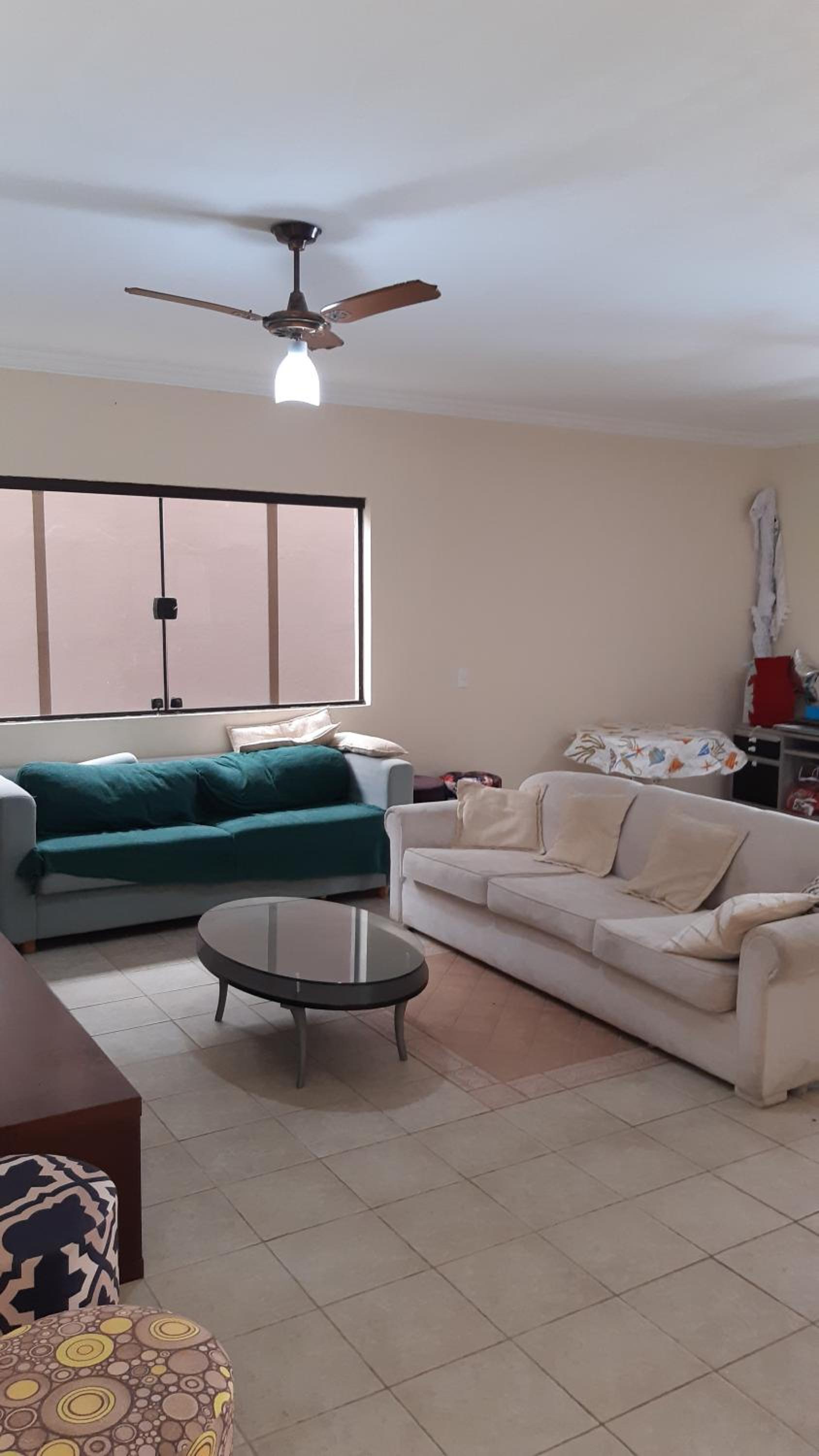 Casa na enseada 3 súite 50m praia