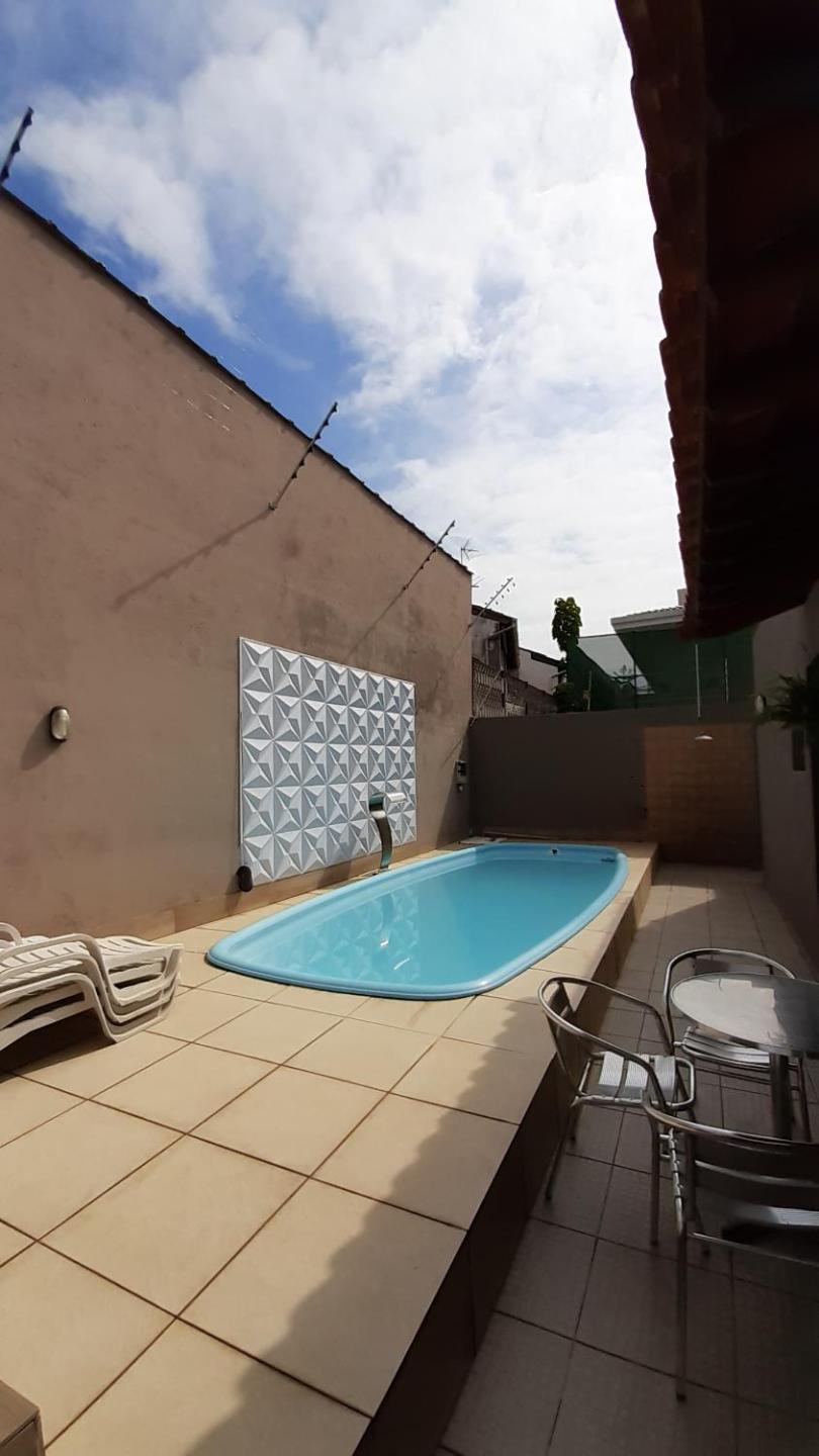 Casa na enseada 3 súite 50m praia