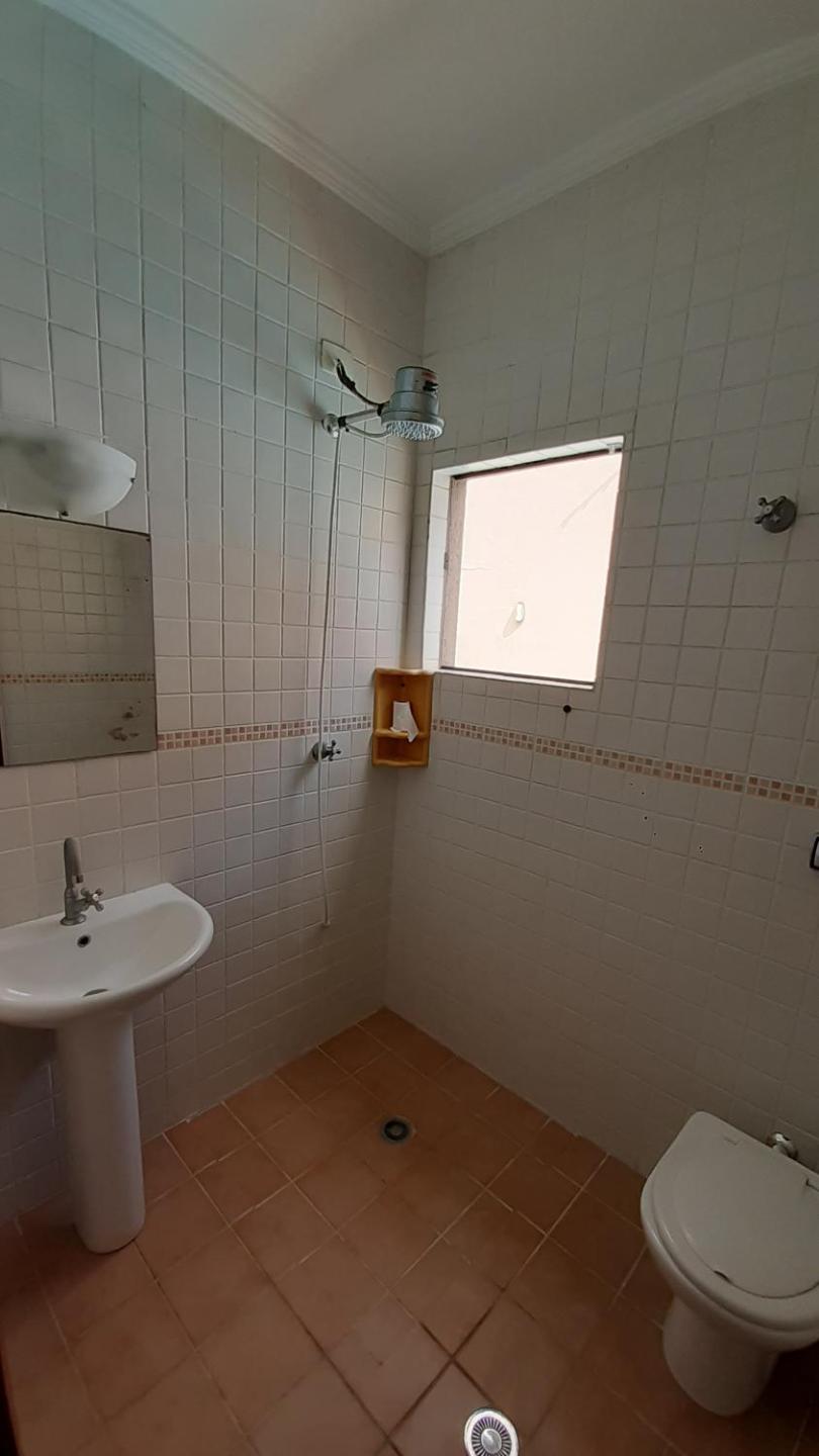 Casa na enseada 3 súite 50m praia