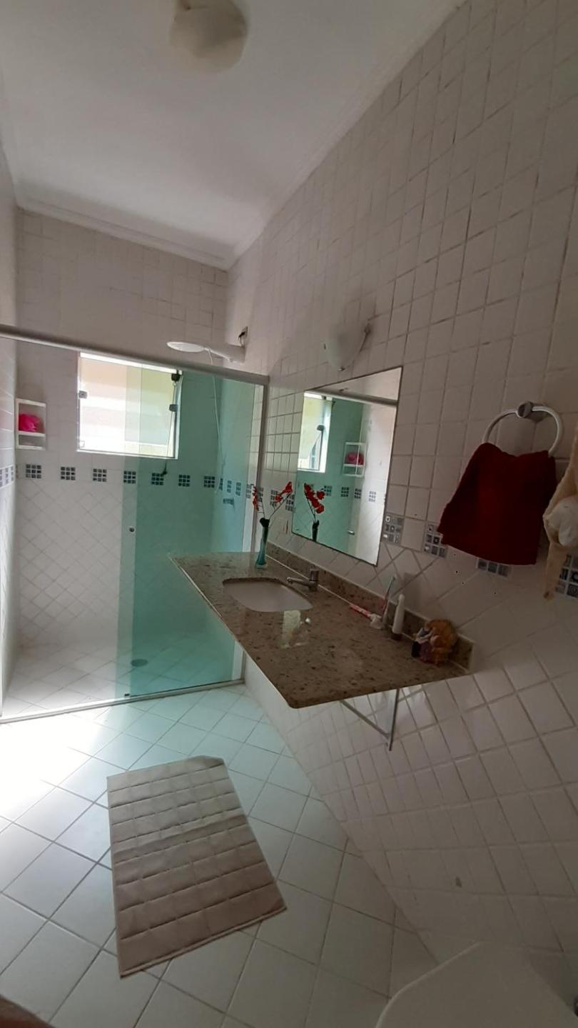 Casa na enseada 3 súite 50m praia
