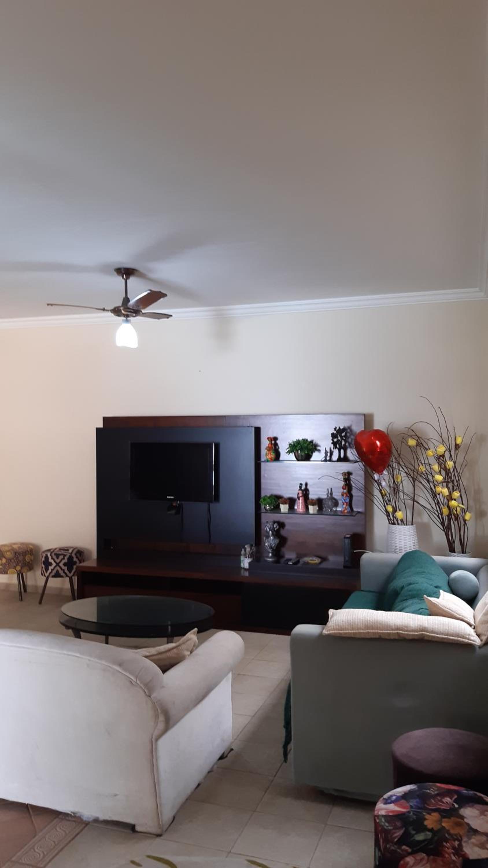 Casa na enseada 3 súite 50m praia