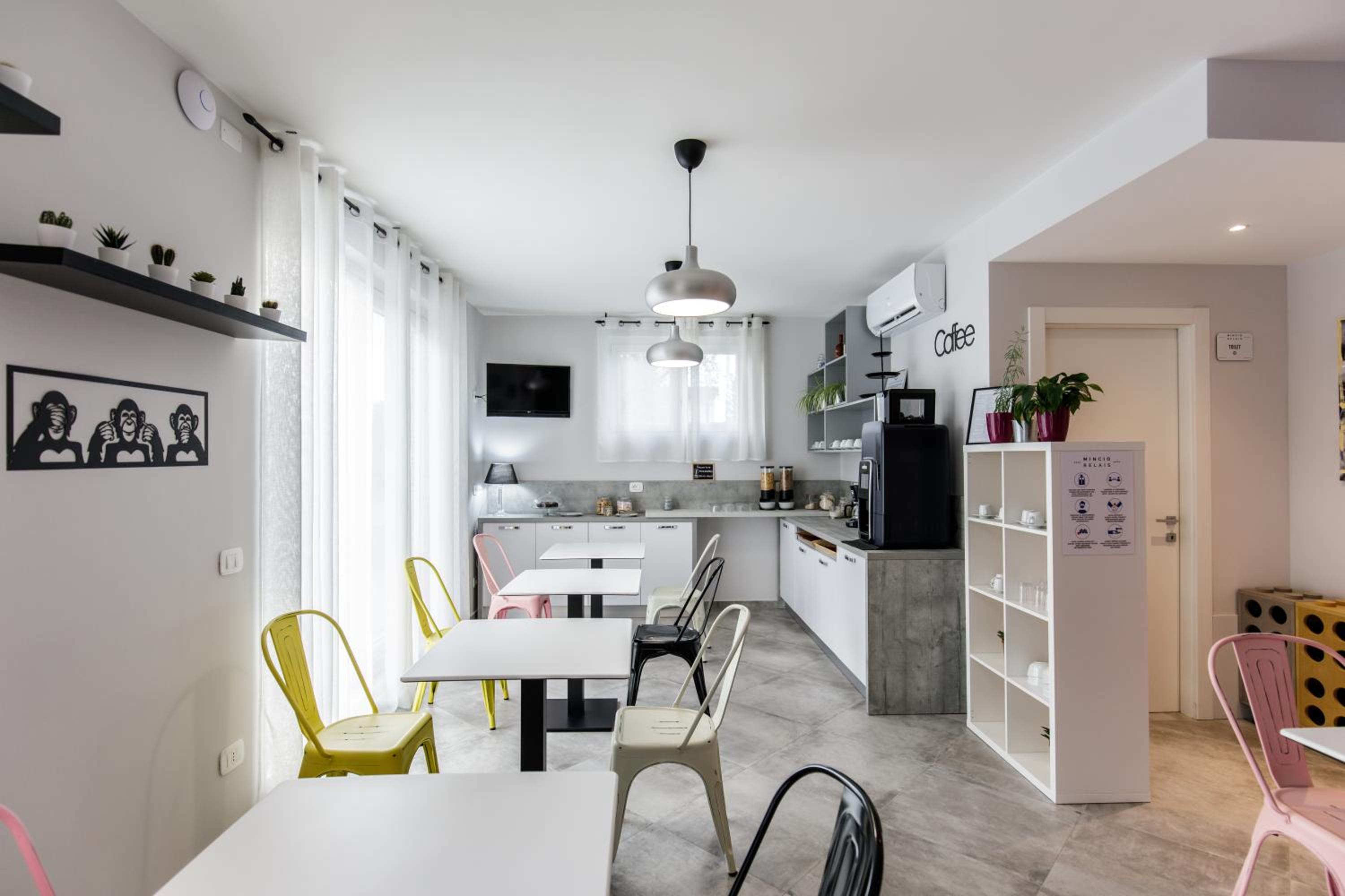 Mincio Relais Rooms & Pool view 5