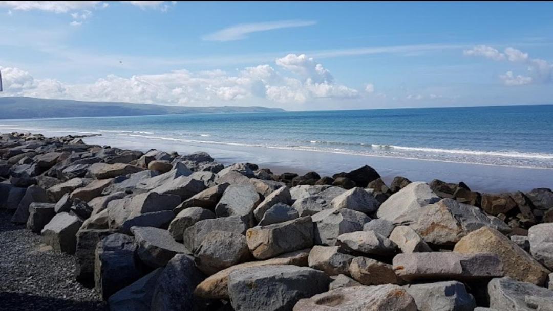 Barmouth Lyons Sunnysands 48 view 2