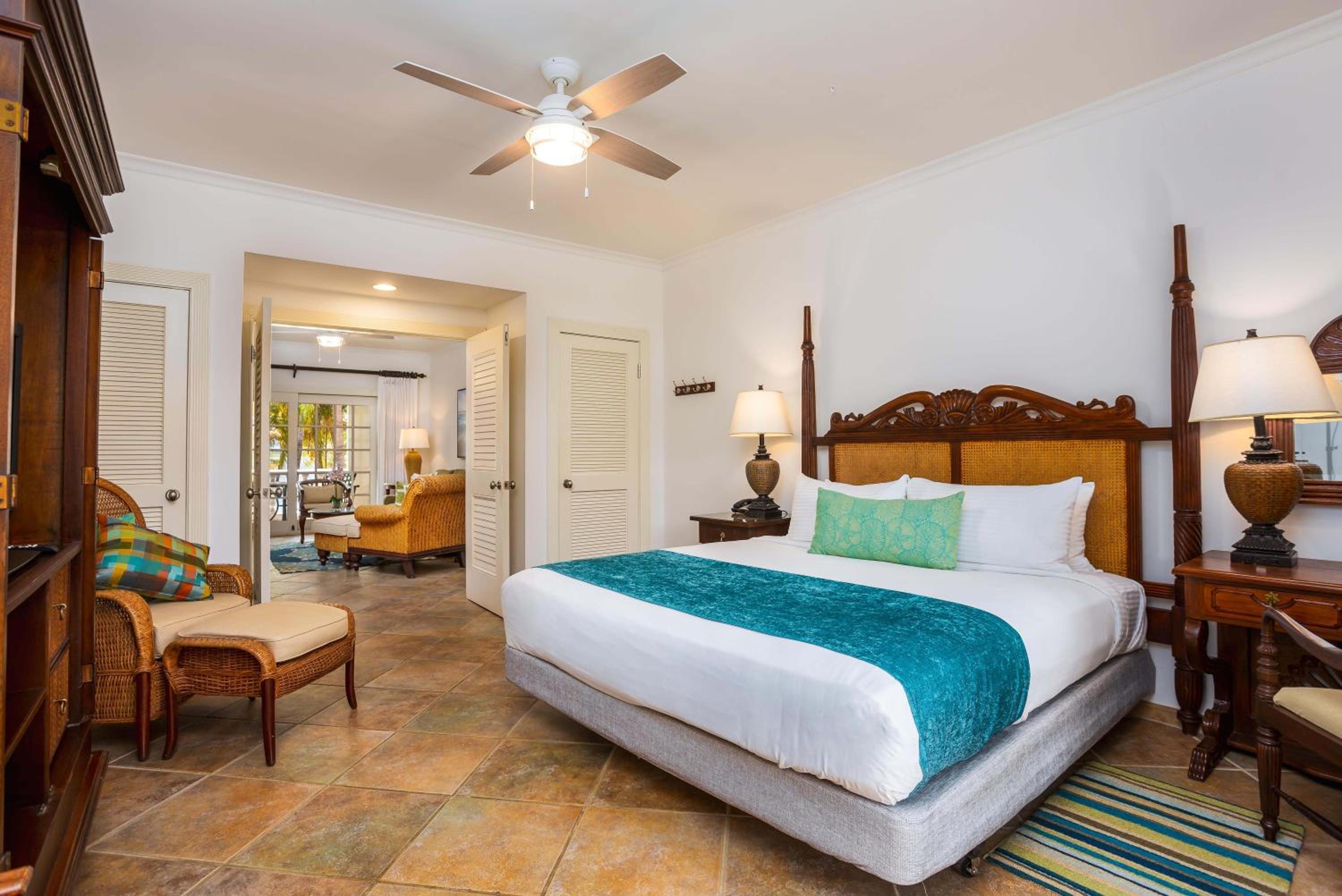 Harbour Village Beach Club