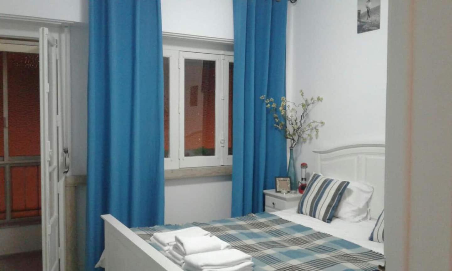 Praça do Chile apartment en Lisbon