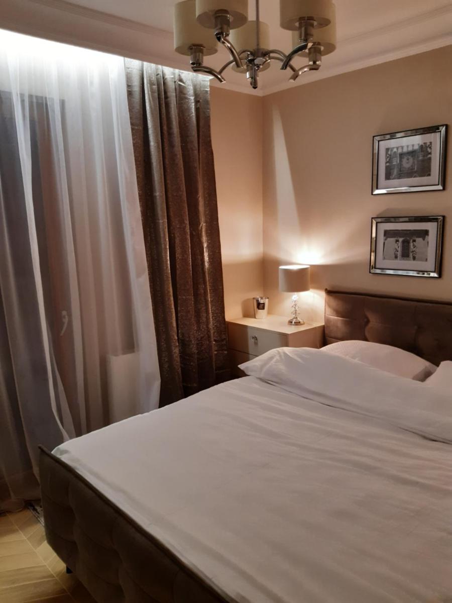 Beige MOOD City Apartment