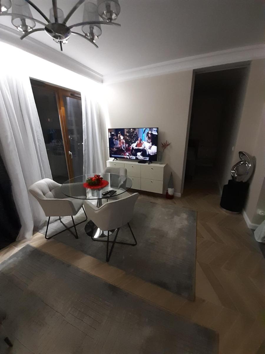 Beige MOOD City Apartment