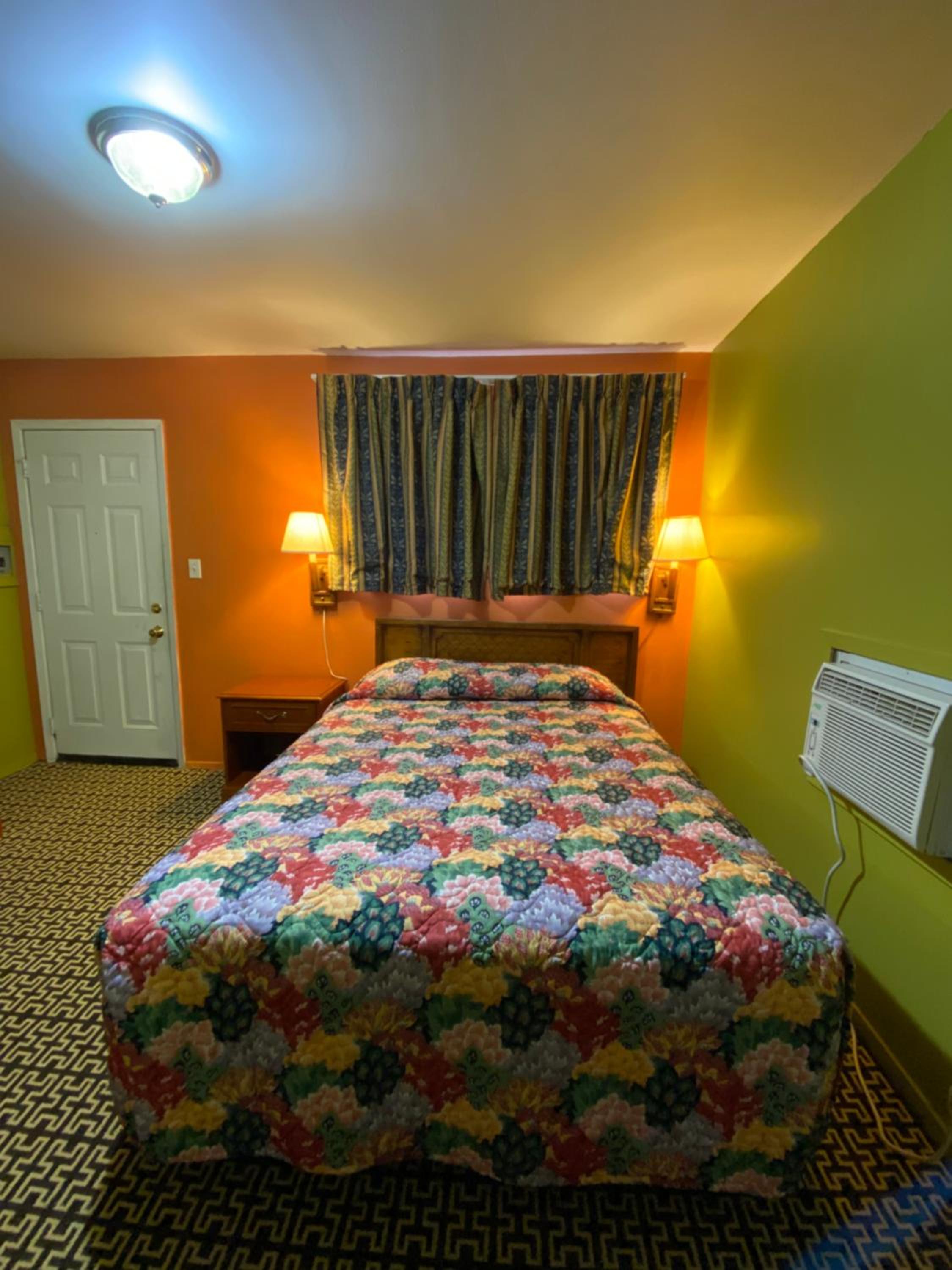 Lincoln Motel