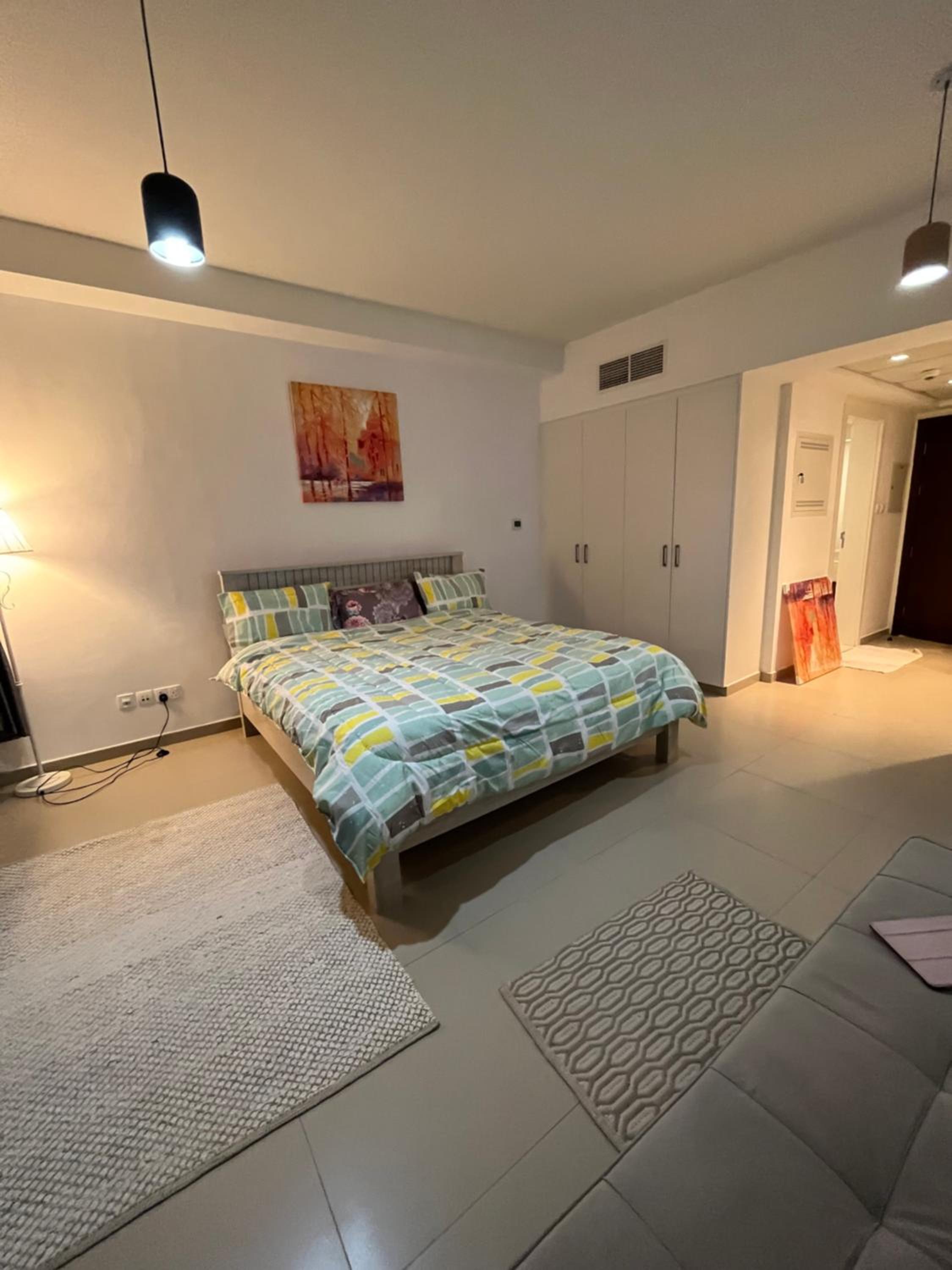 Incredible Ocean View Studio Aprtment in Al Marjan Island