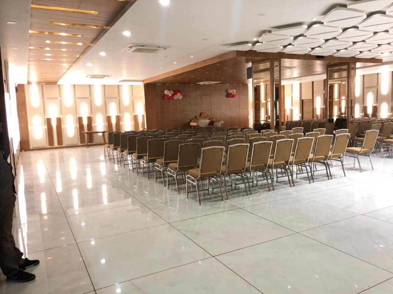 HOTEL CARREFOUR