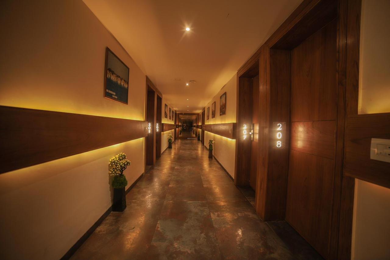 HOTEL CARREFOUR