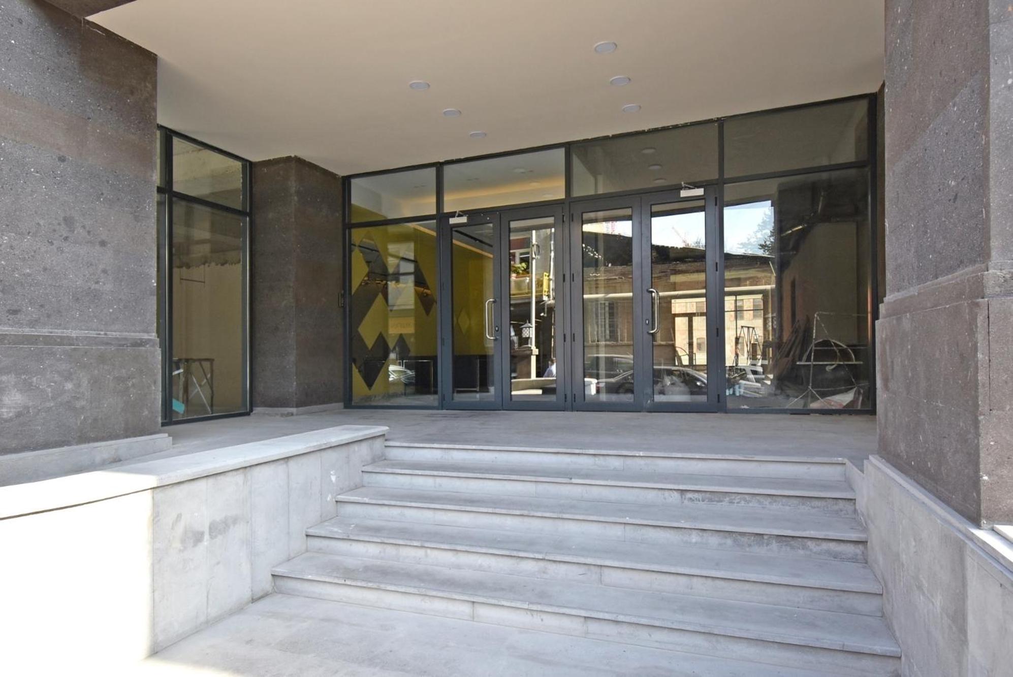 Koghbatsi street, 1 bedroom Modern, Unique apartment KO1670