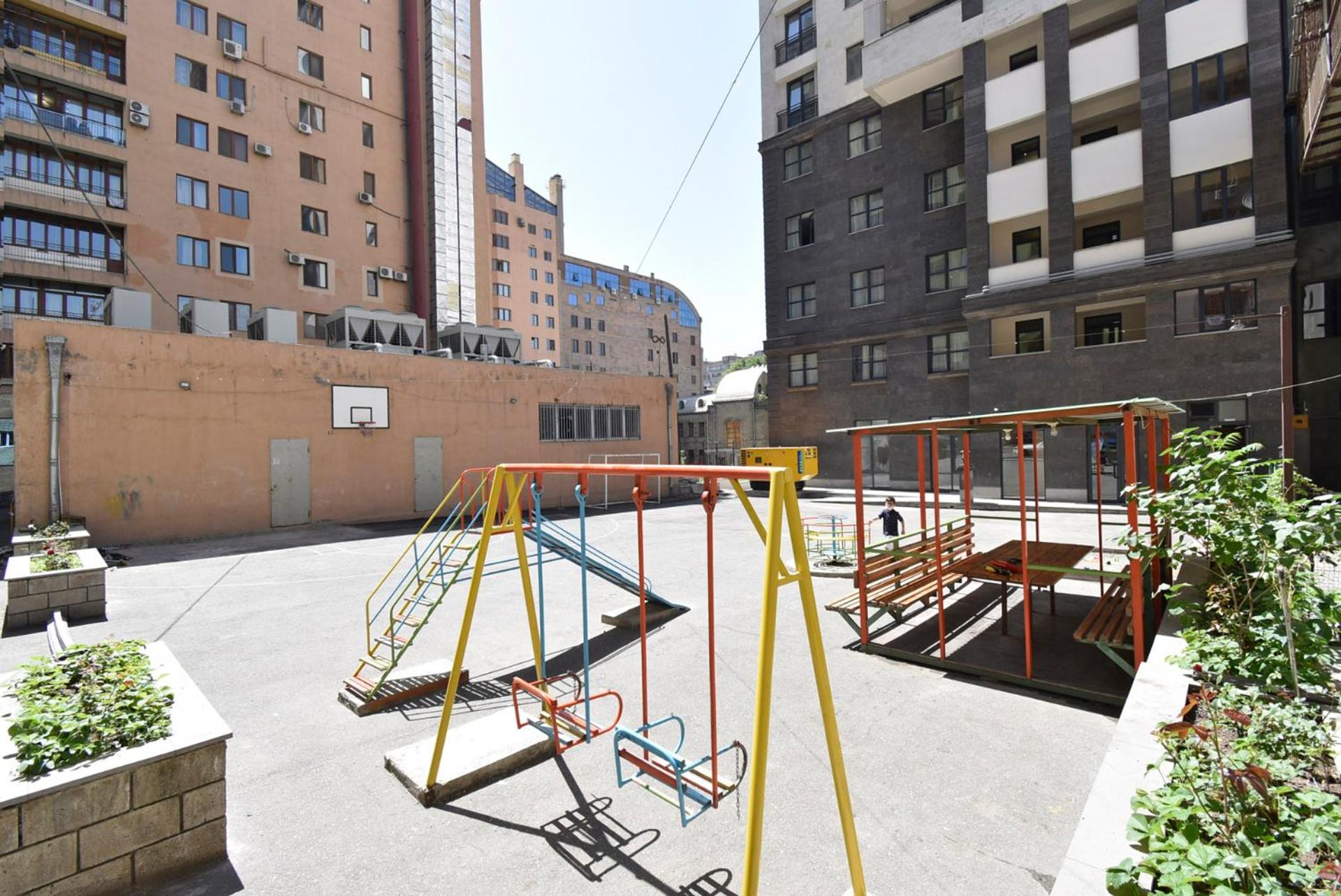 Koghbatsi street, 1 bedroom Modern, Unique apartment KO1670