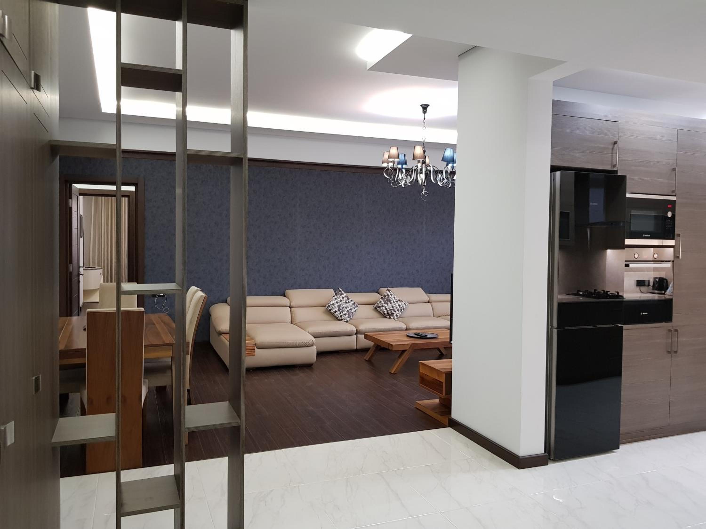 Northern Avenue, 4 bedrooms Grand & Luxe apartment T8
