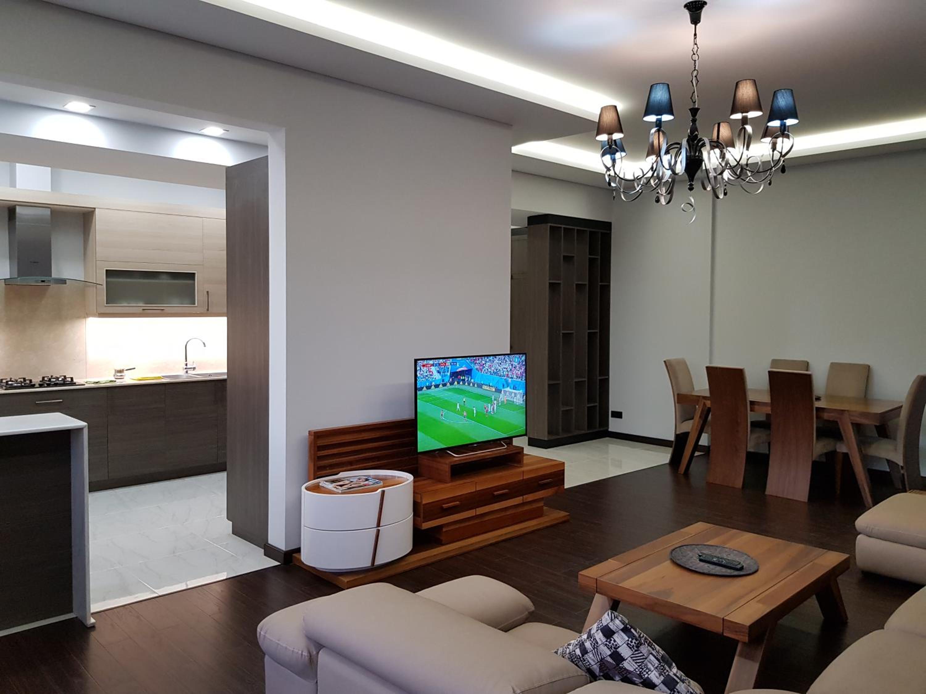 Northern Avenue, 4 bedrooms Grand & Luxe apartment T8