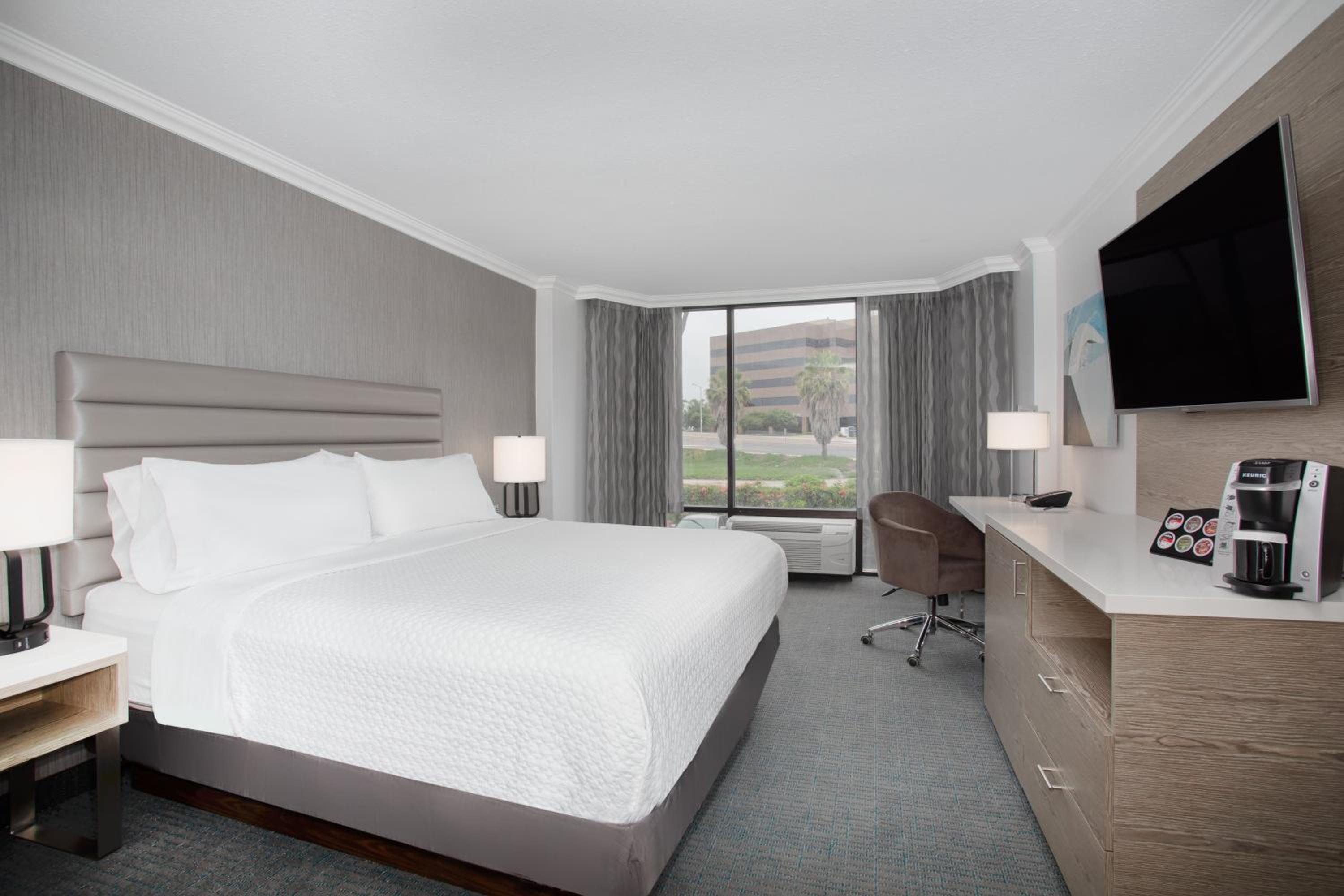 Crowne Plaza Costa Mesa Orange County, an IHG Hotel - Property Image 54