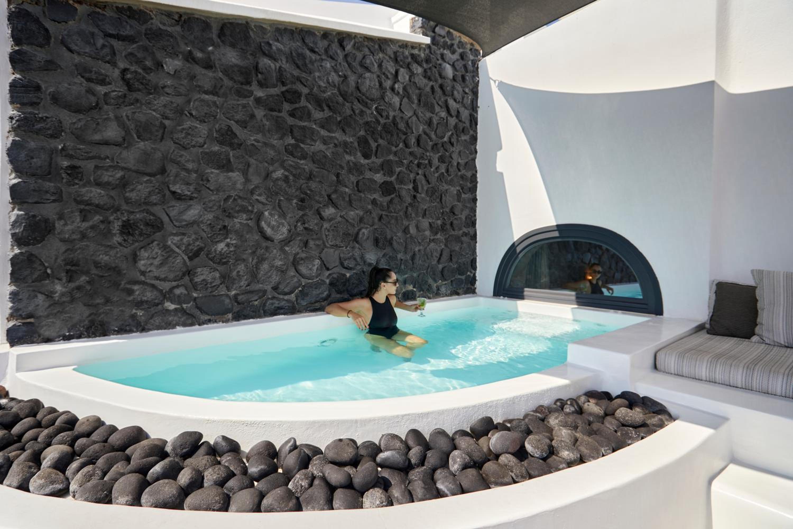 Olea Cave House