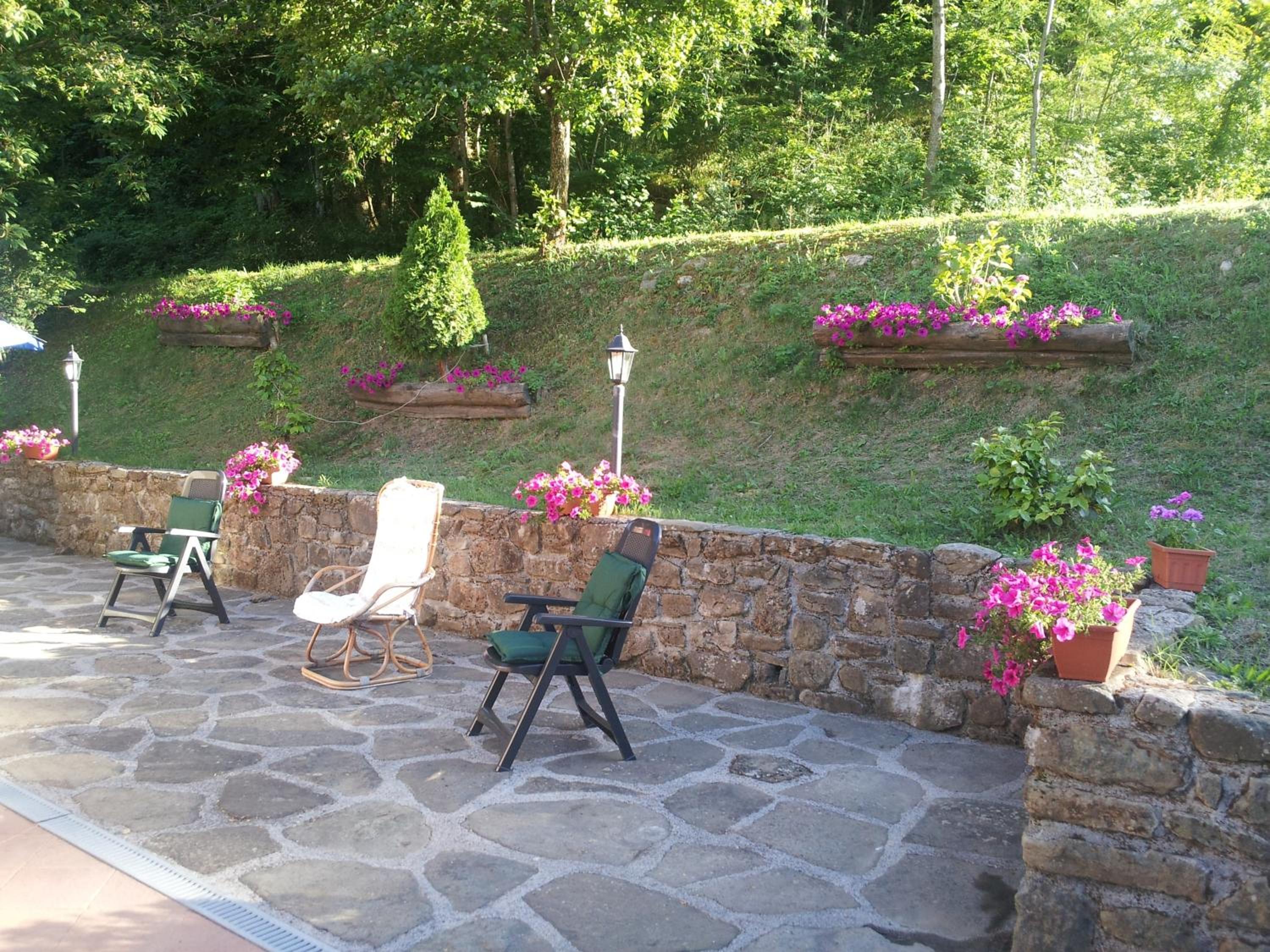 Photo 23