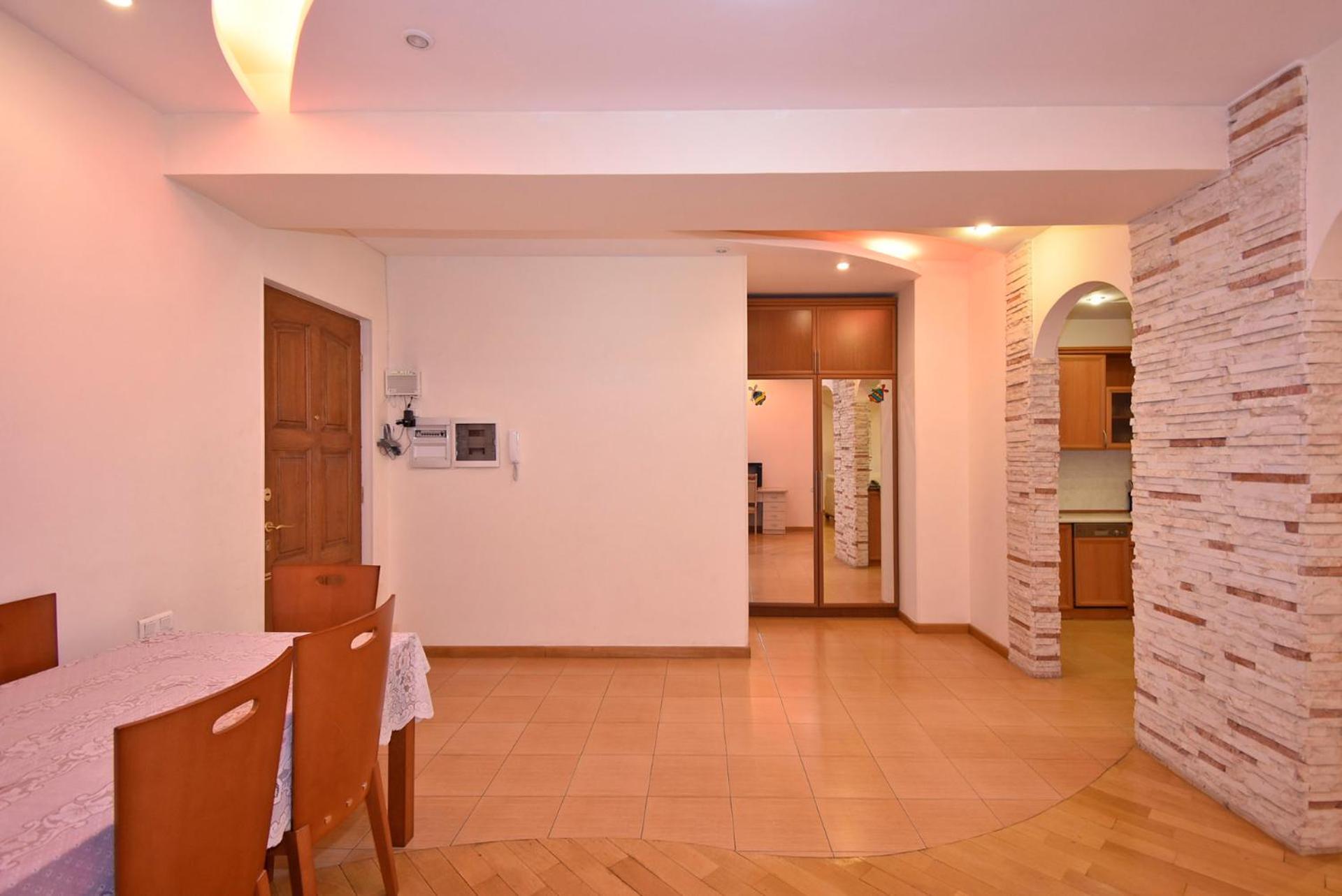 Northern Avenue, 2 bedrooms Luxury, Unique apartment HH656