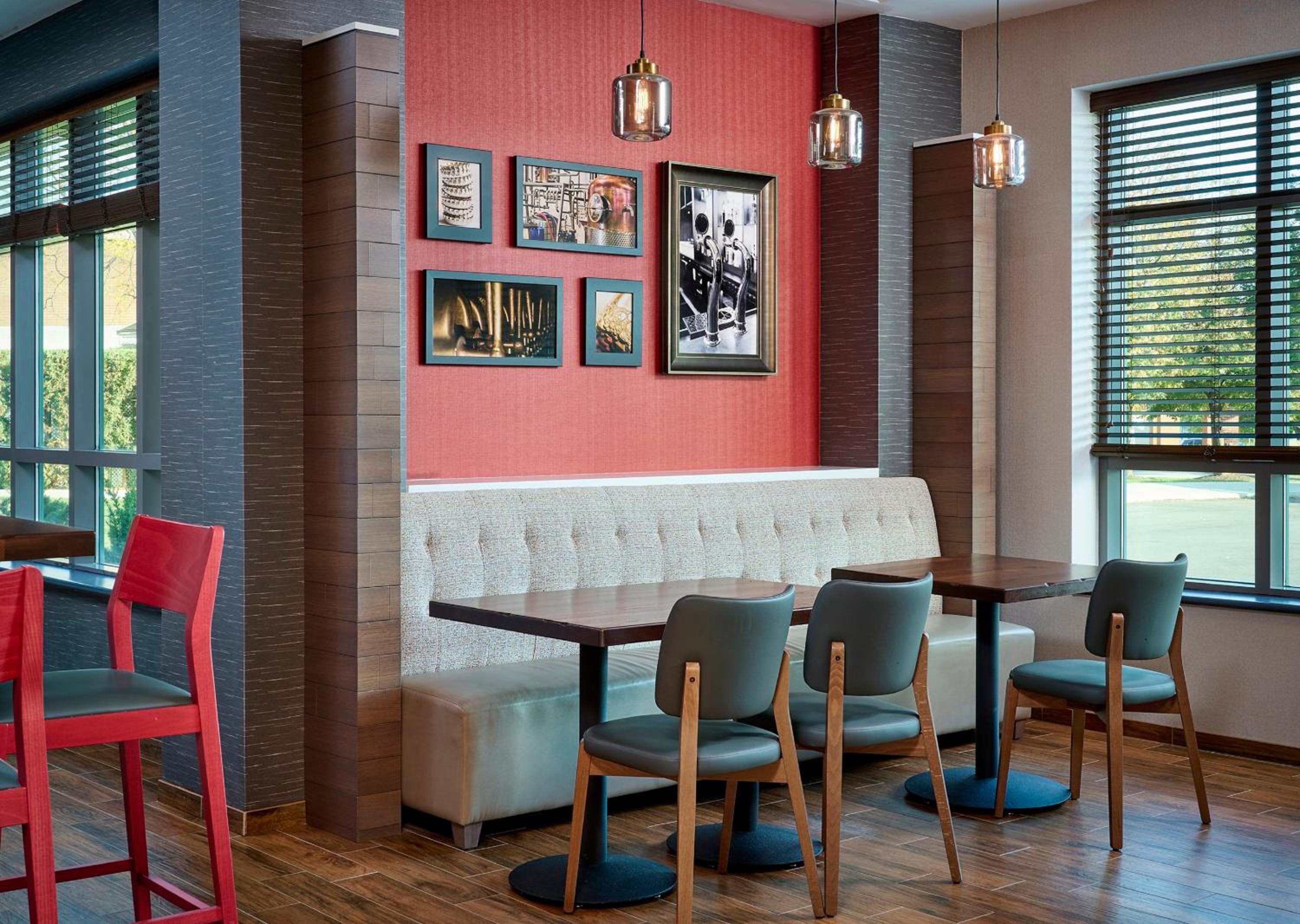 Holiday Inn  Suites Oakville at Bronte, an IHG Hotel - Property Image 46