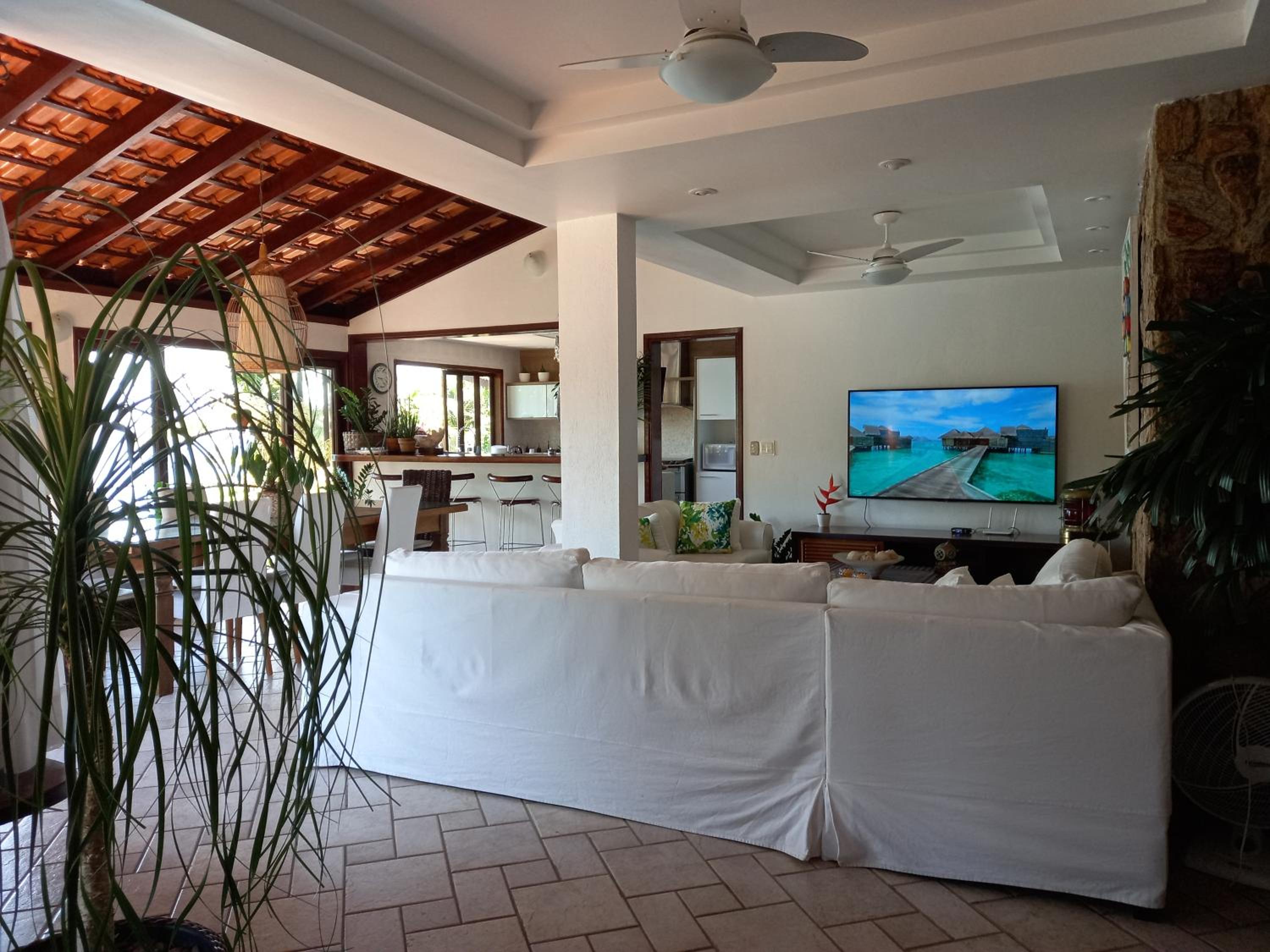 CASA MARAVILHOSA à BEIRA MAR EM ANGRA DOS REIS