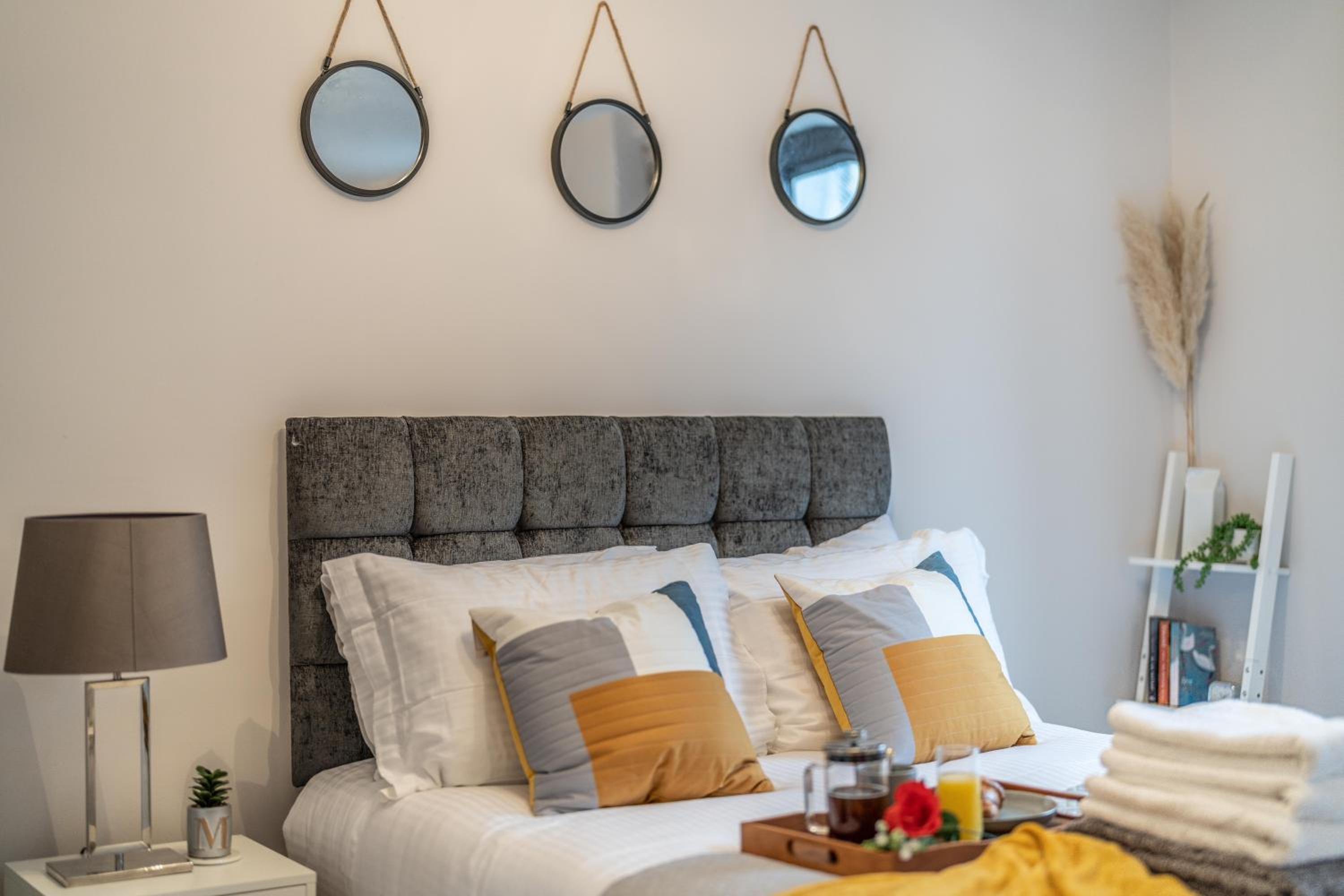 Windsor Luxury Studio Apartment view 5